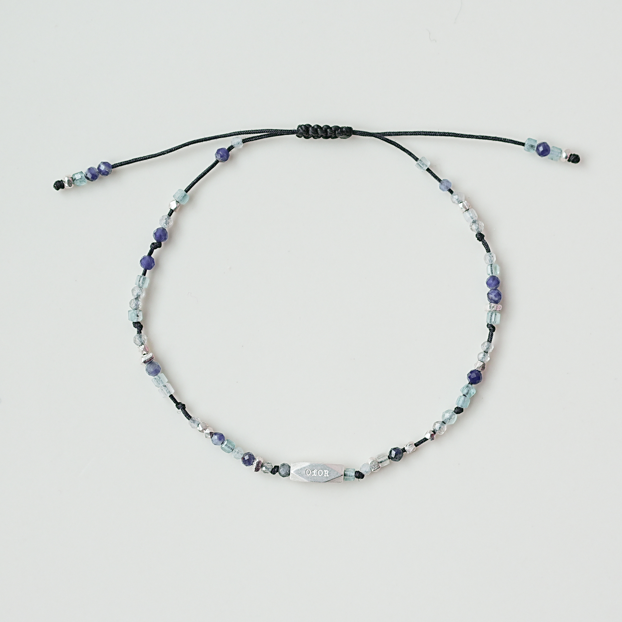 3月) 젊음의 바다, line bracelet