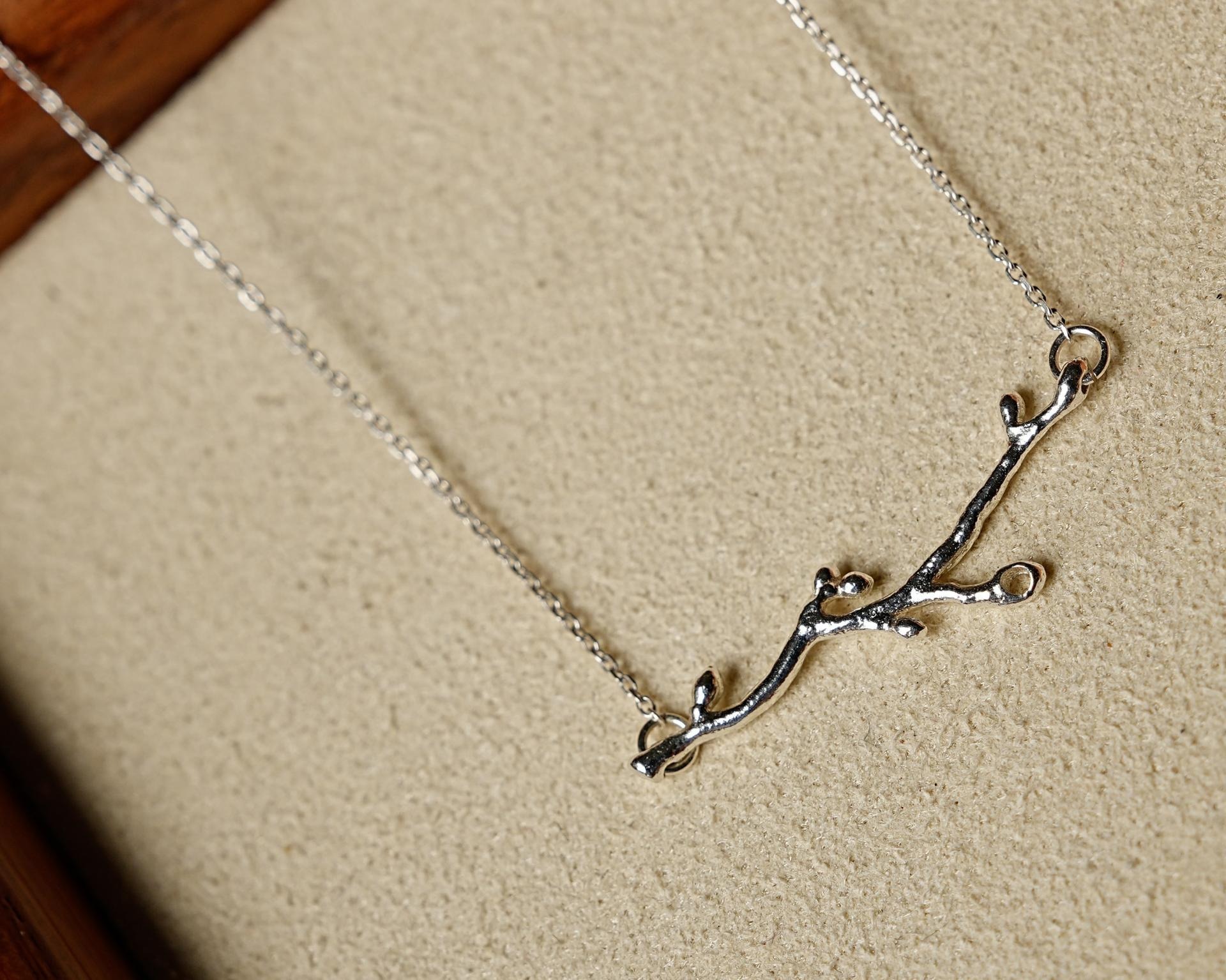 감정정원, silver necklace (L)