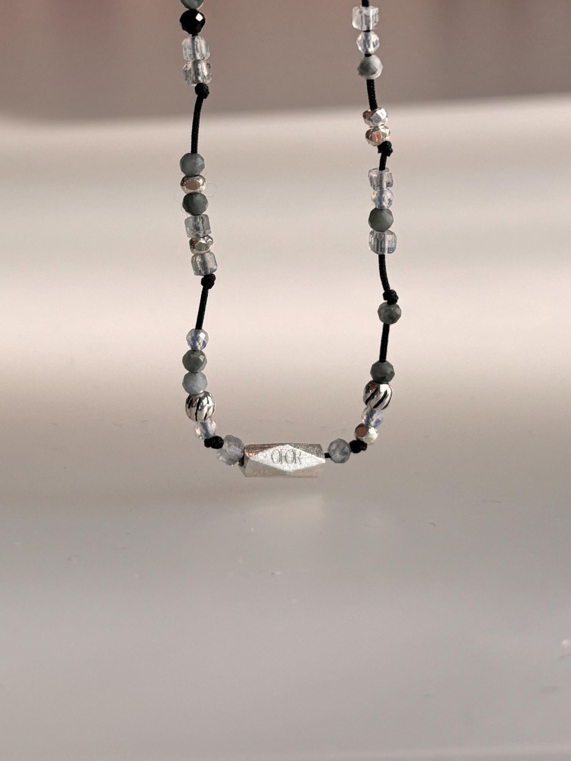 10月) 부드러운 용기, line bracelet