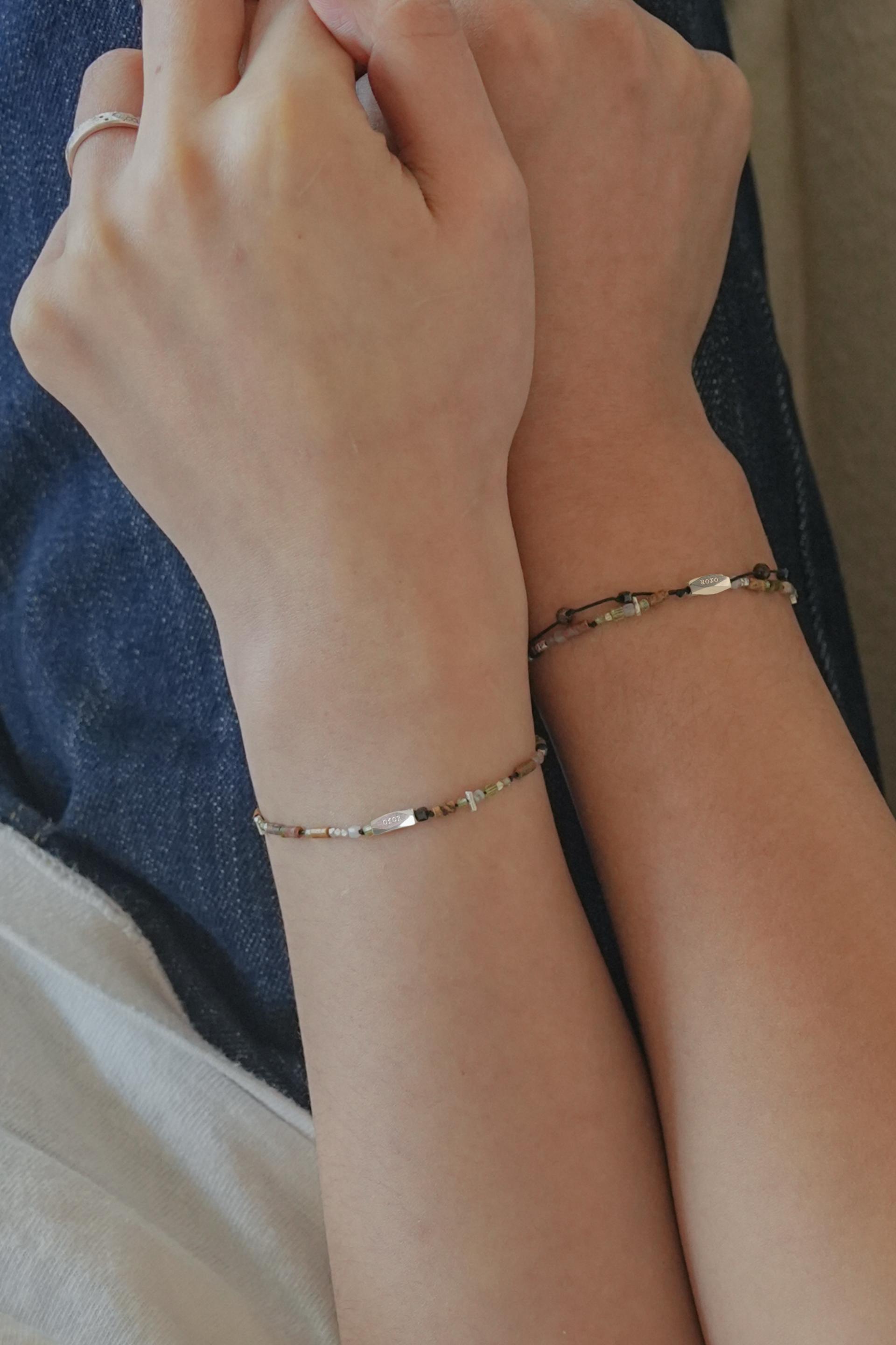 8月) 널 나무해, couple line bracelets
