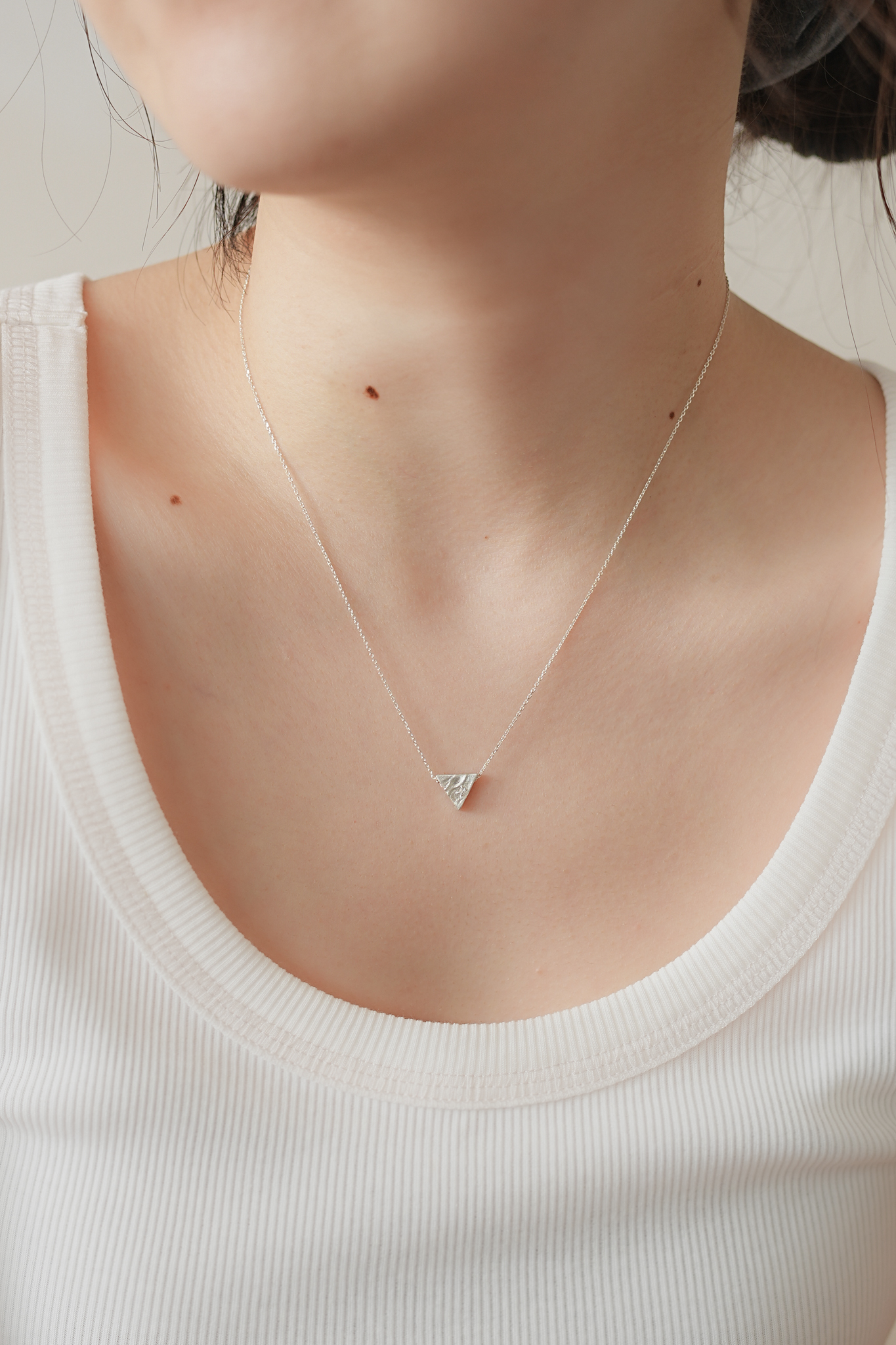 세발자전거, silver necklace