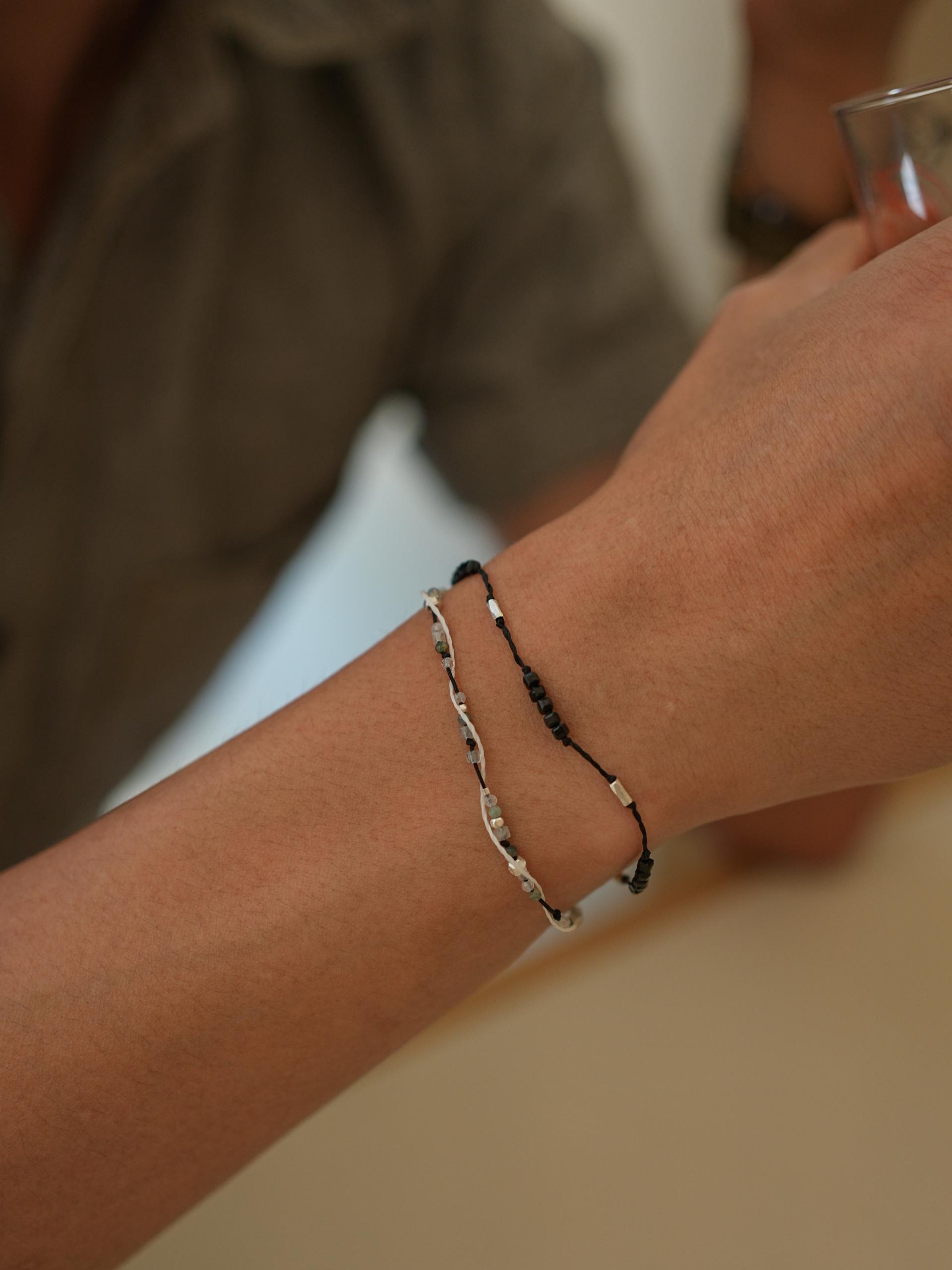 6月) 다정한 바다, double line bracelet