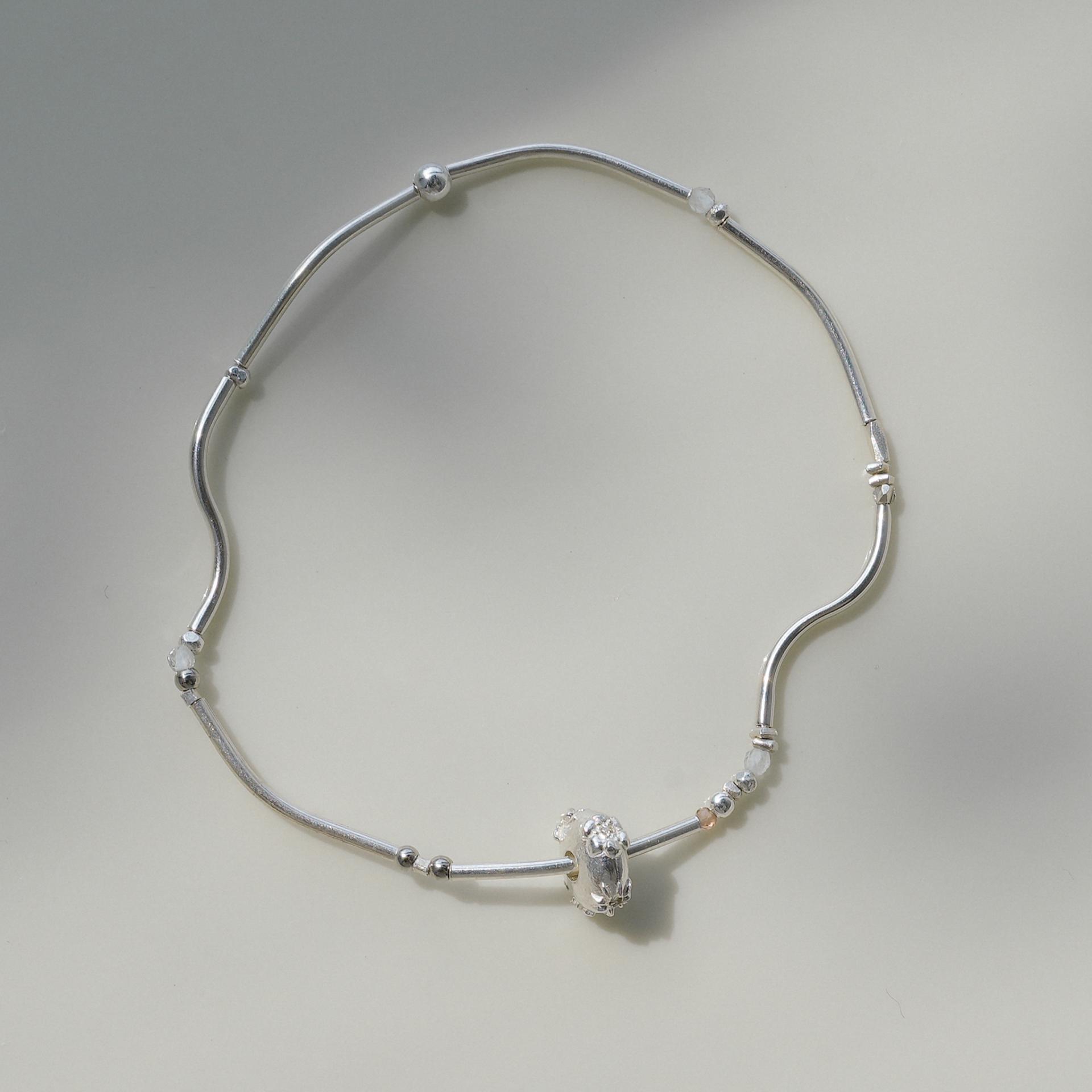 생을 축하해, silver bracelet