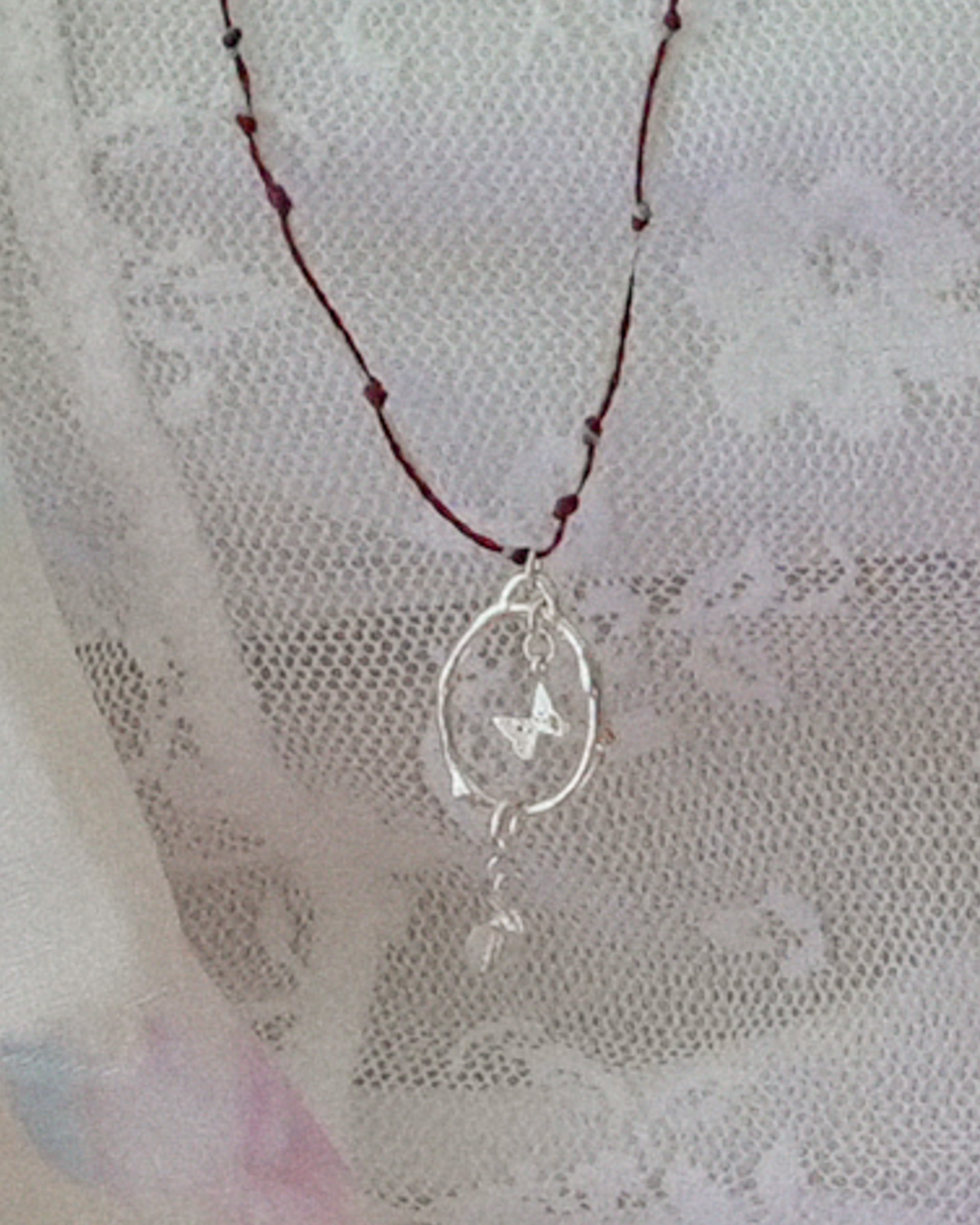 감정정원, silver necklace (circle)