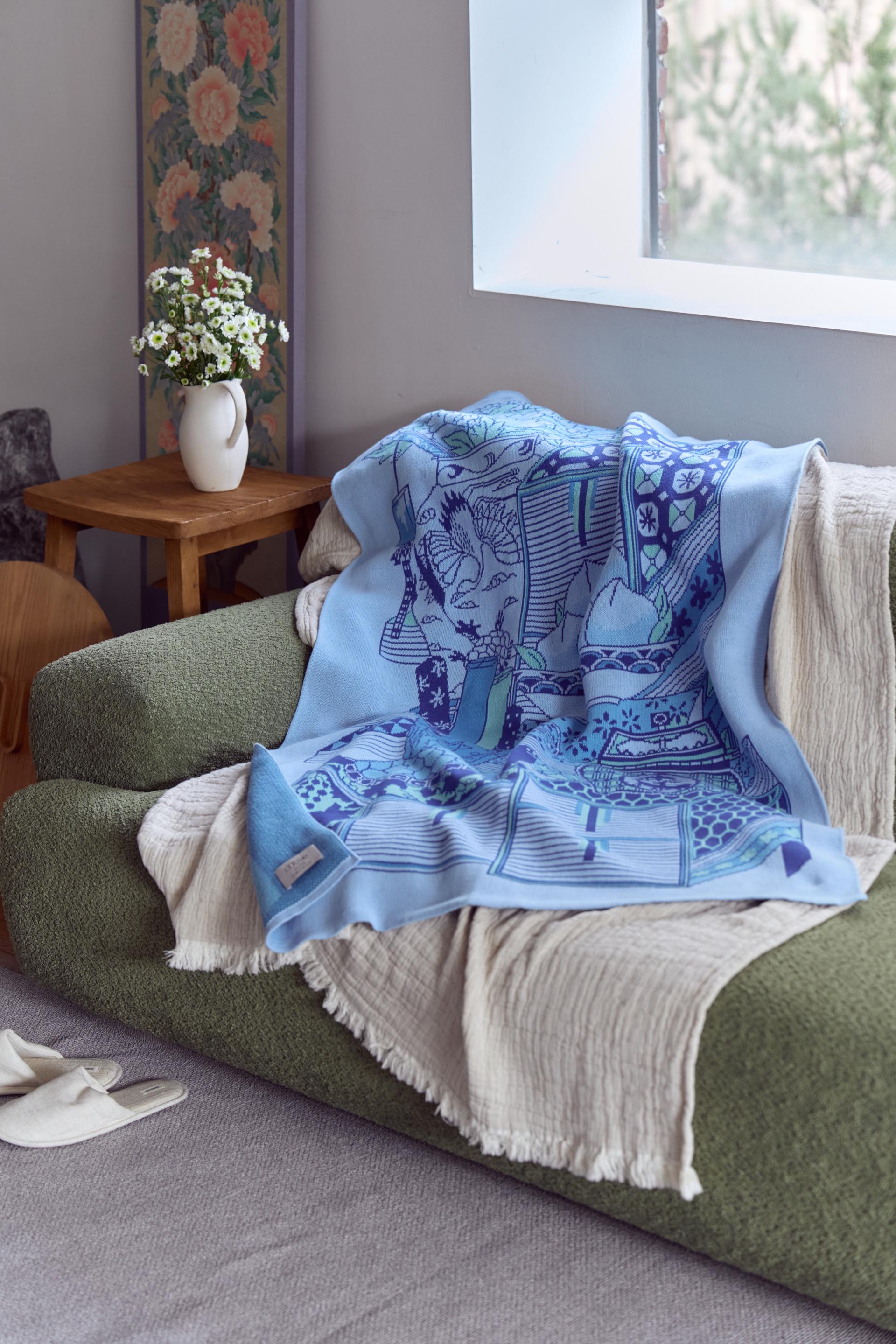 조용하고 생명력 넘치는 식물들의 복닥복닥 러브하우스 : 숲과 나무에 대한 이야기 - 매거진, image size:1920x2880