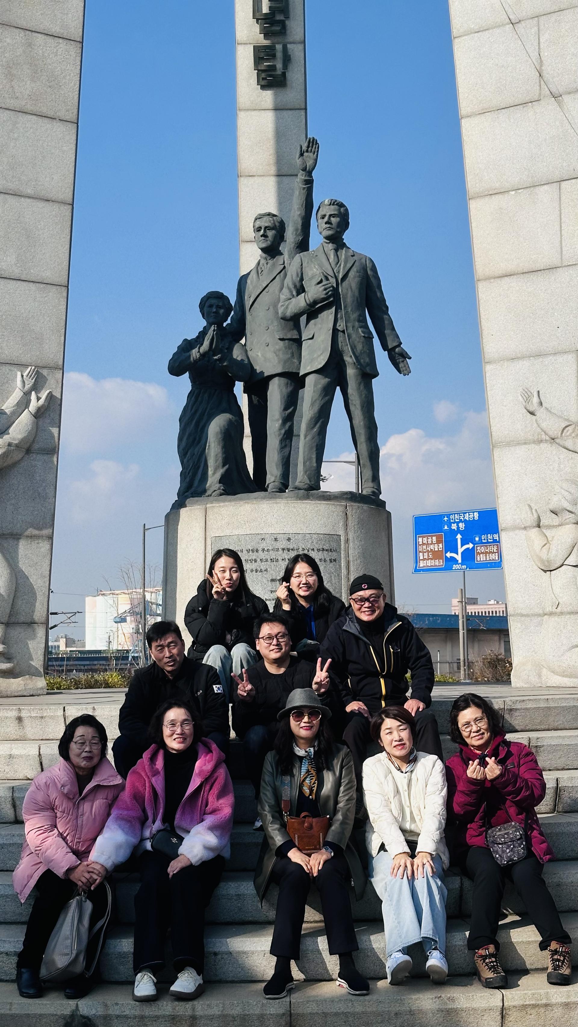 84f11ae0d693f.jpg
