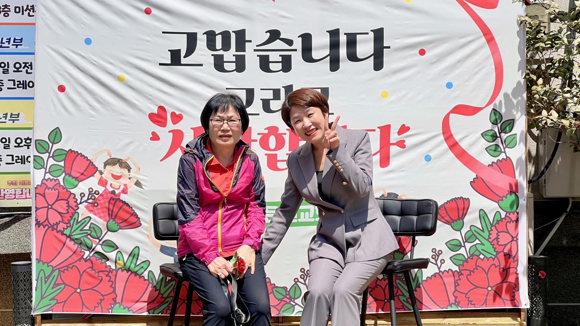 ad51cb00410fb.jpg