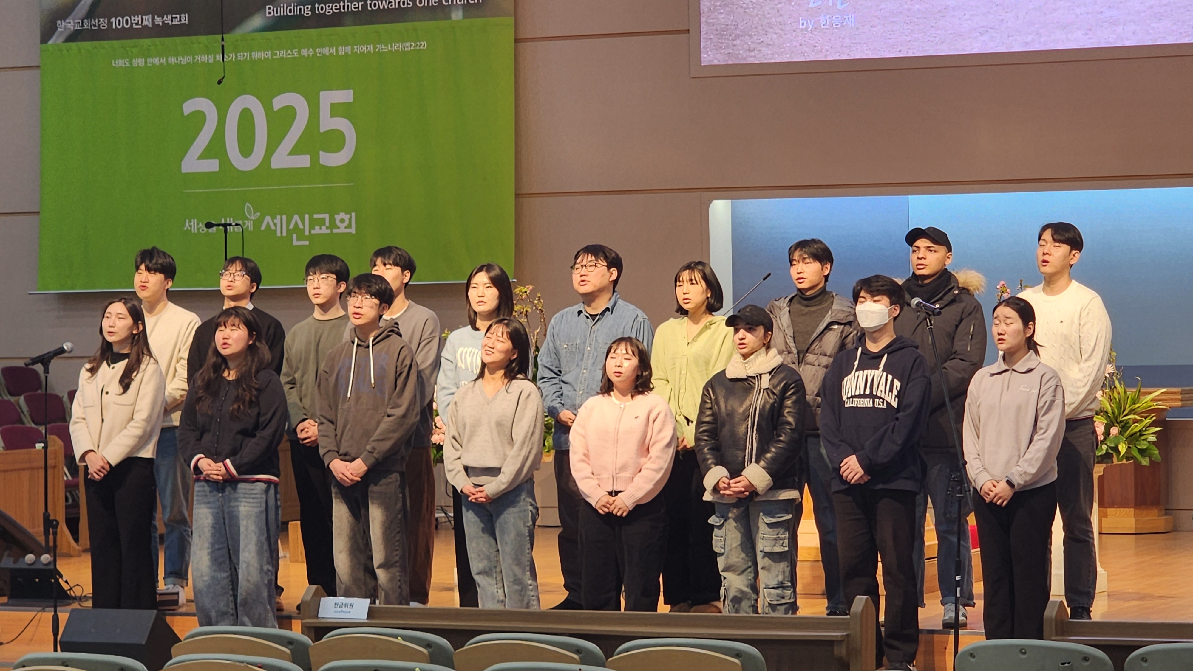 8bfdc0413a3a3.jpg