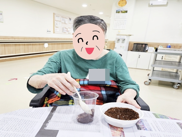 f19b3178f0eda.jpg