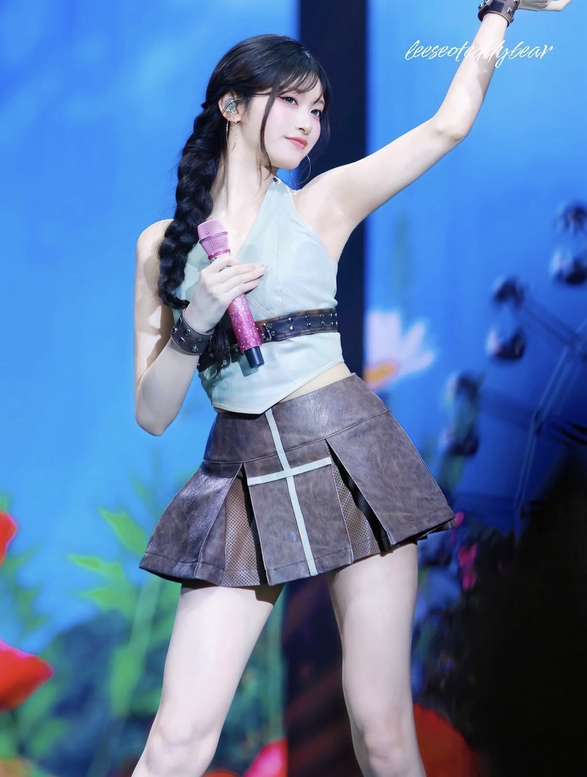 1f42a17384413.jpeg