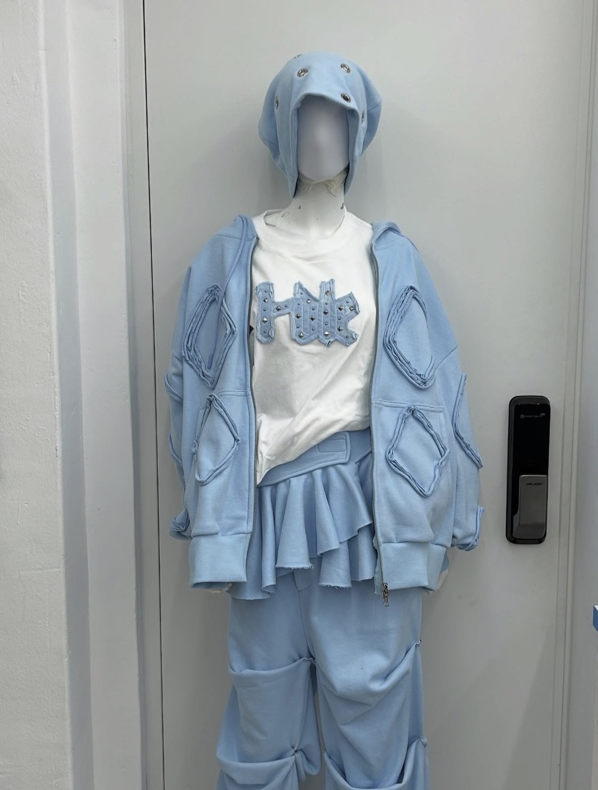 f567463bd9118.jpeg