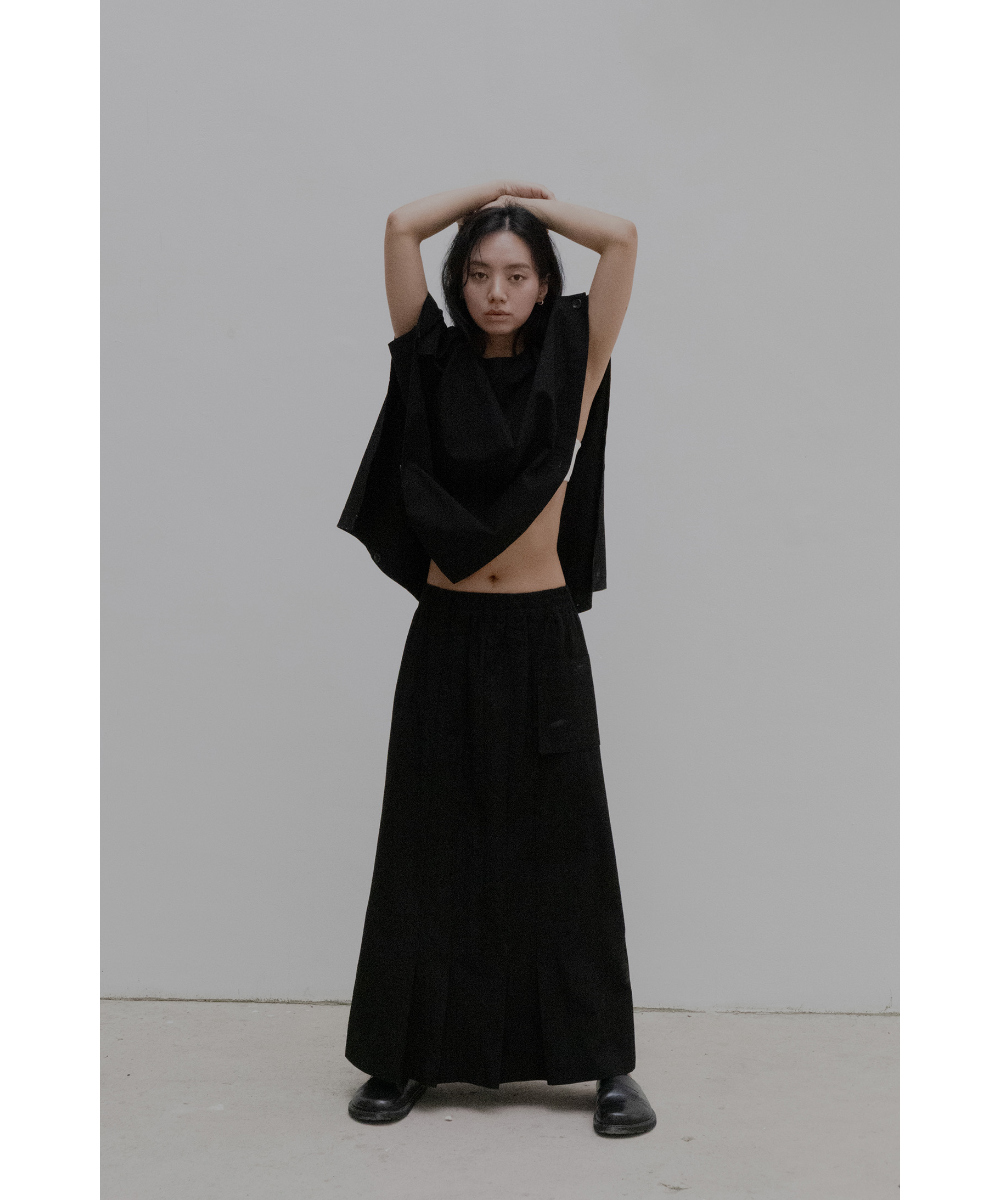 드레스 모델 착용 이미지-S2L10