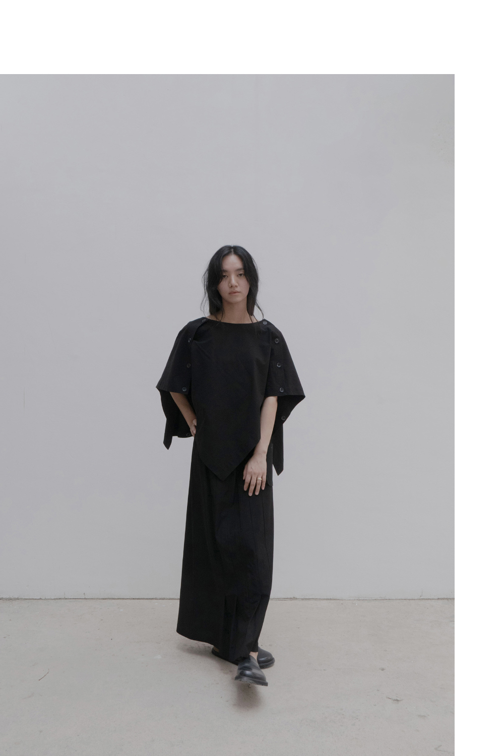 드레스 모델 착용 이미지-S5L2