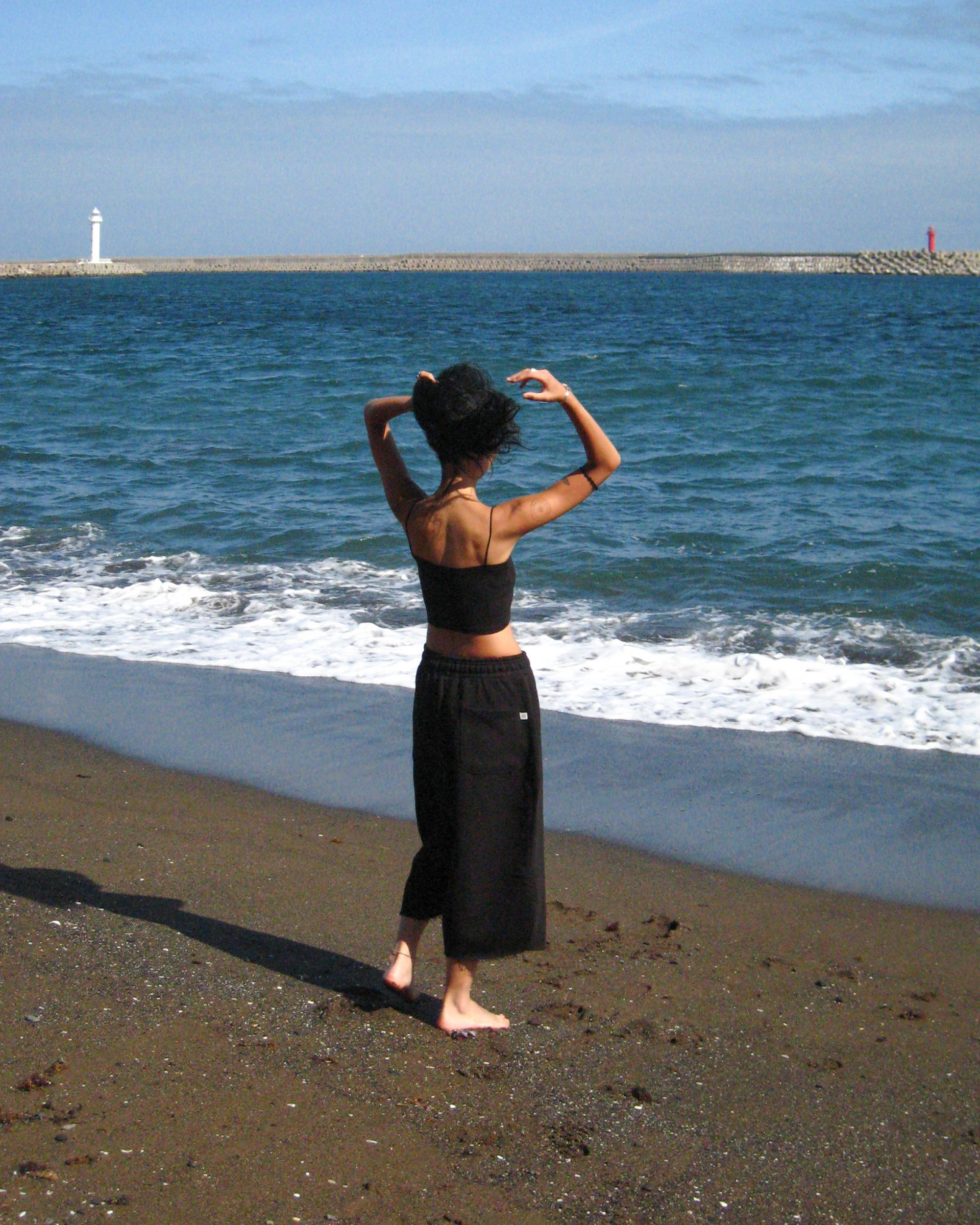 F/T Balloon Capri Pants (Black)