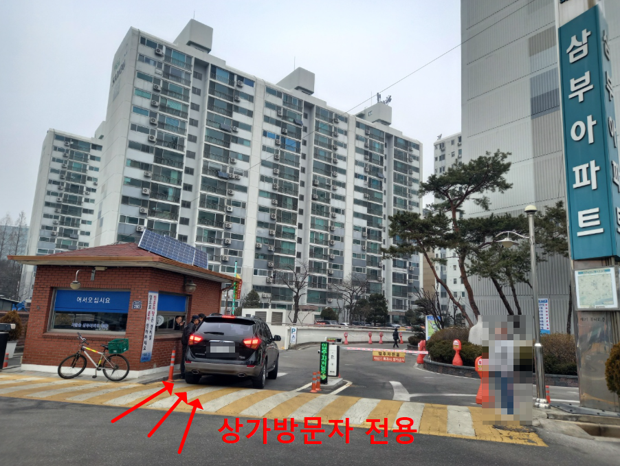 b6896e4860fa2.png