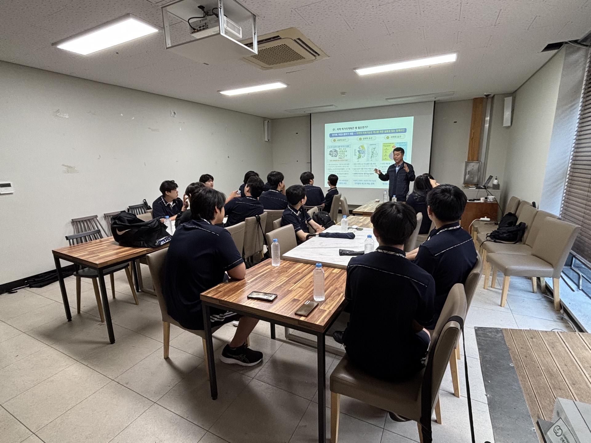 4a659cf96fcd2.jpg