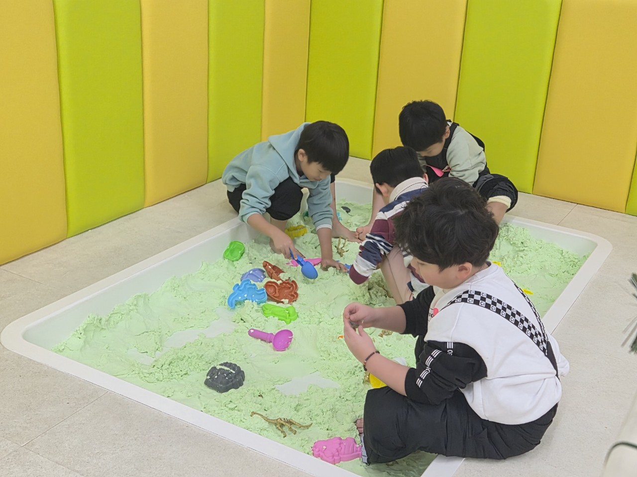 469c852f599d0.jpg