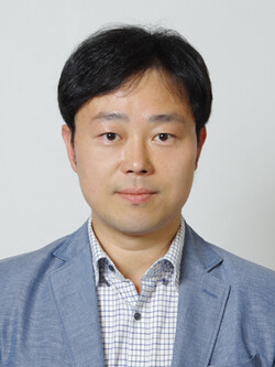 노동훈 <br>(편한자리의원 원장·칼럼니스트 