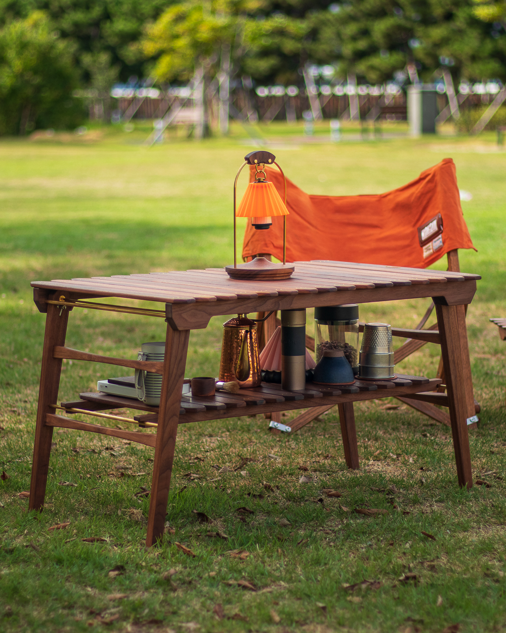 GoMid 500 Table - Walnut