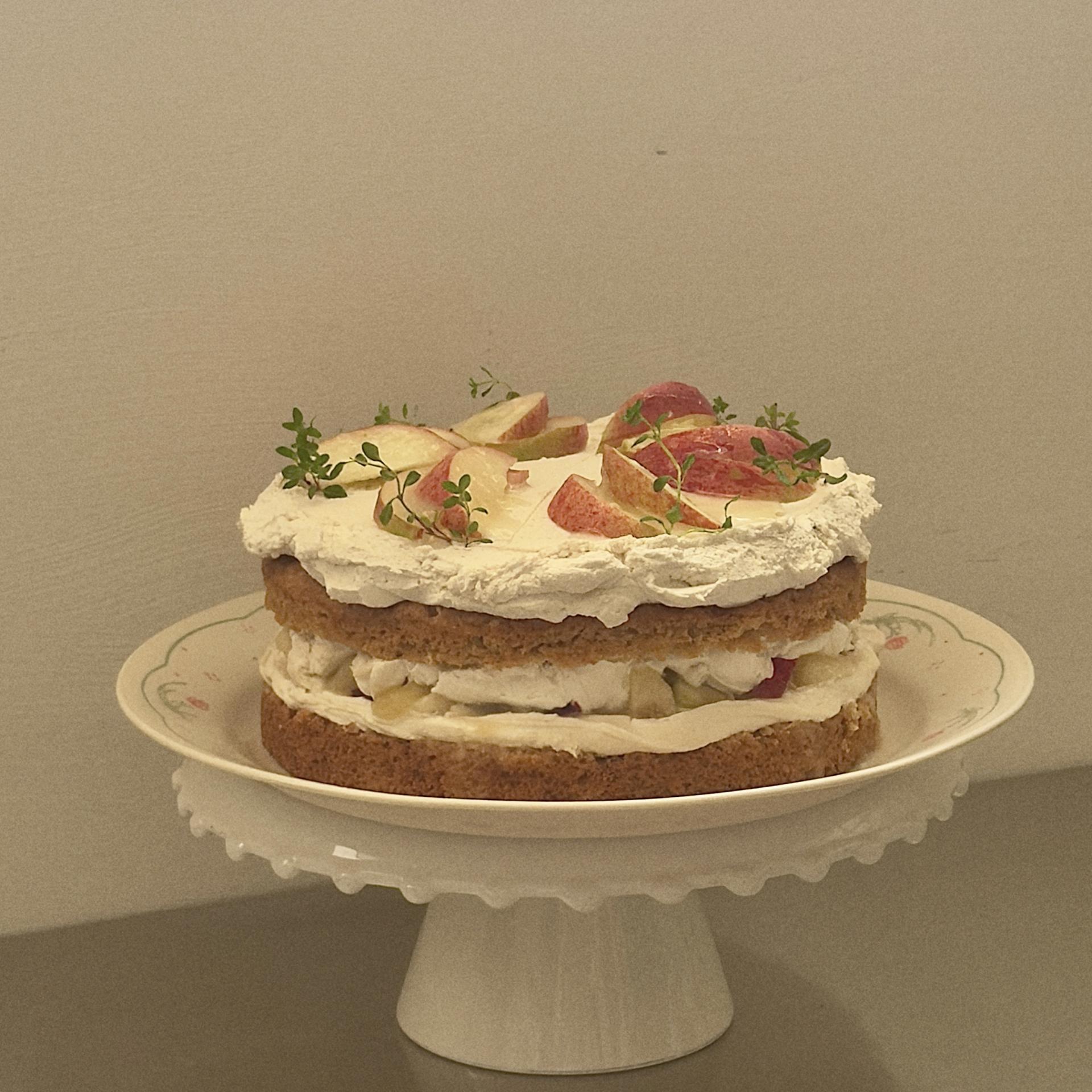 계절과일 샹티 케이크: 복숭아 / Seasonal Fruit Chantilly Cake: Peach