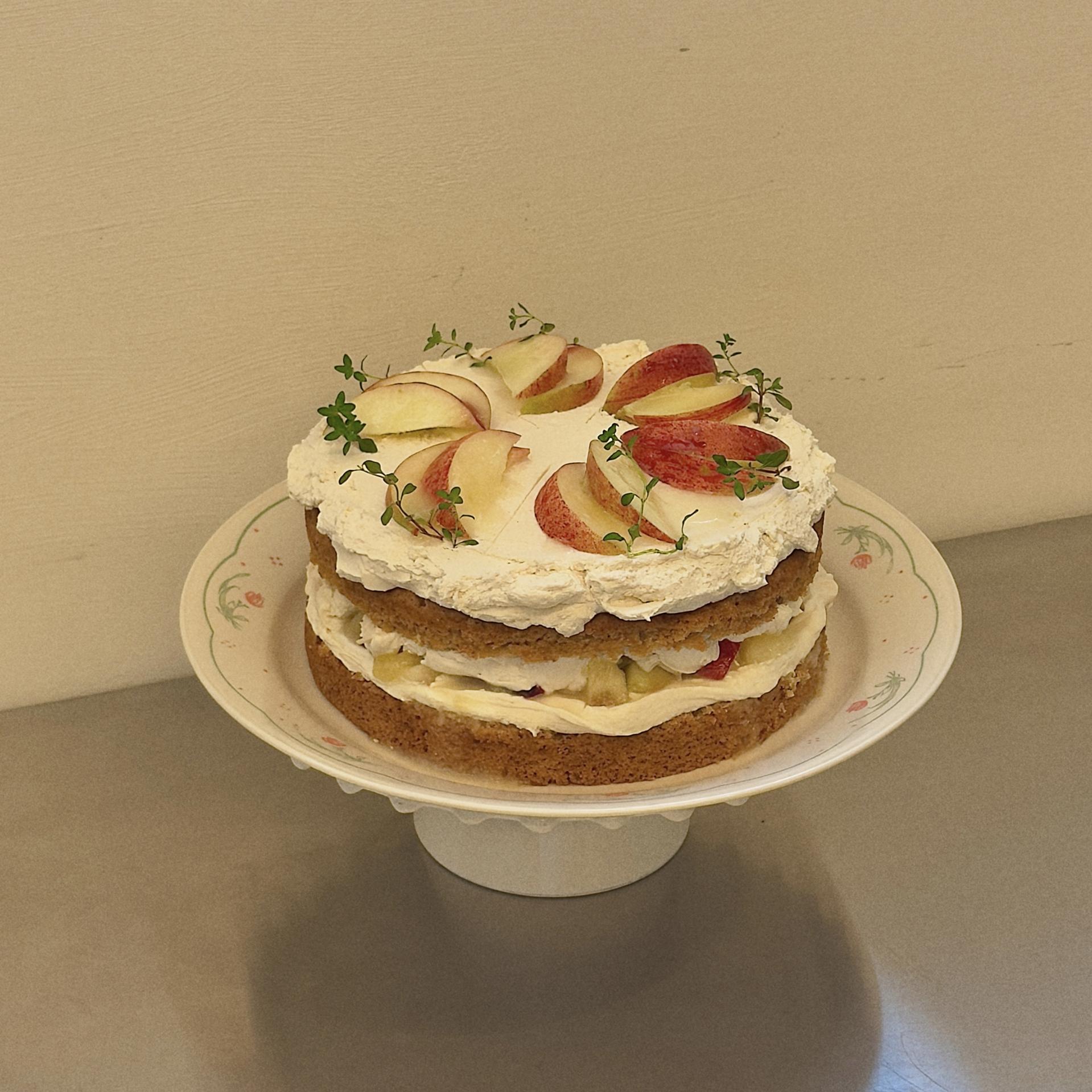 계절과일 샹티 케이크: 복숭아 / Seasonal Fruit Chantilly Cake: Peach