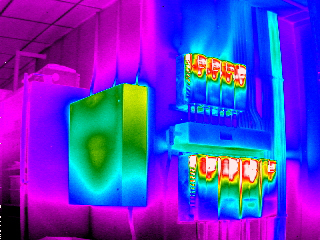 FLIR 플리어 E5 PRO Ignite™ Cloud가 포함된 Pro-시리즈 열화상 카메라 (가격문의)
