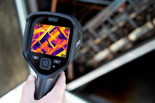 FLIR 플리어 E5 PRO Ignite™ Cloud가 포함된 Pro-시리즈 열화상 카메라 (가격문의)