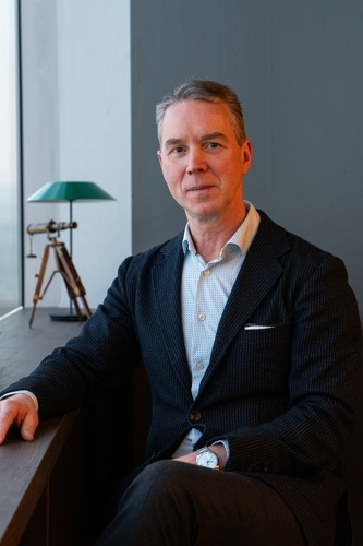 폴 플린 전 부사장