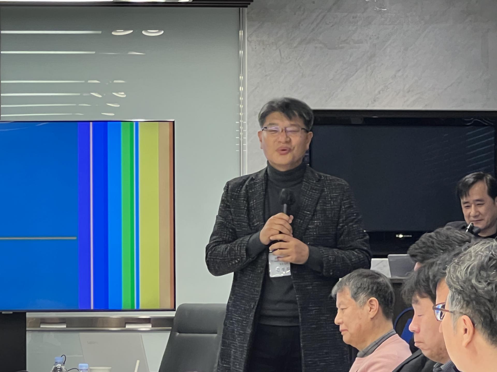 d787c9903cb46.jpg