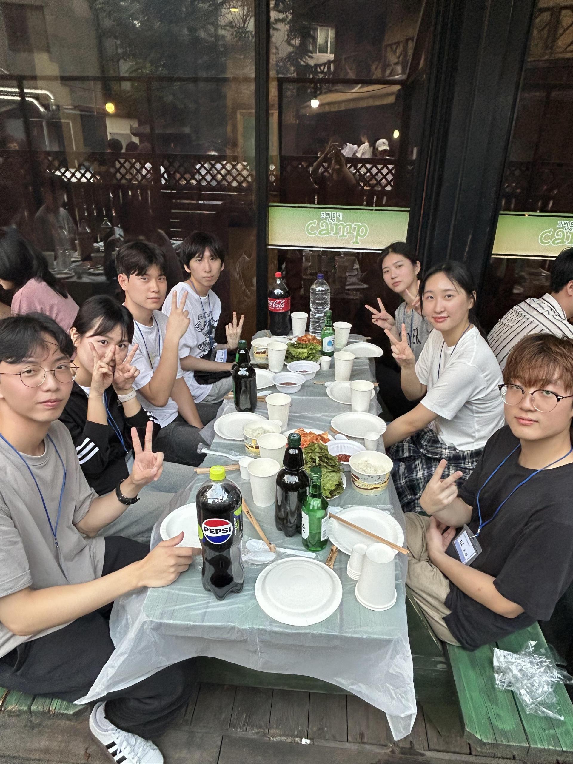 9b646244d19d7.jpg