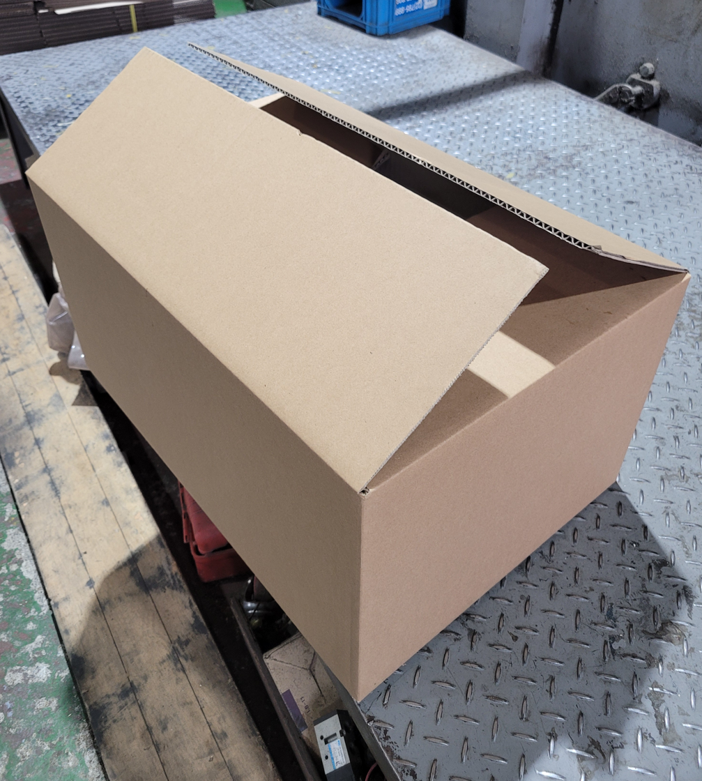 A형 박스를 접기 전 조립 단계에서의 박스 형태