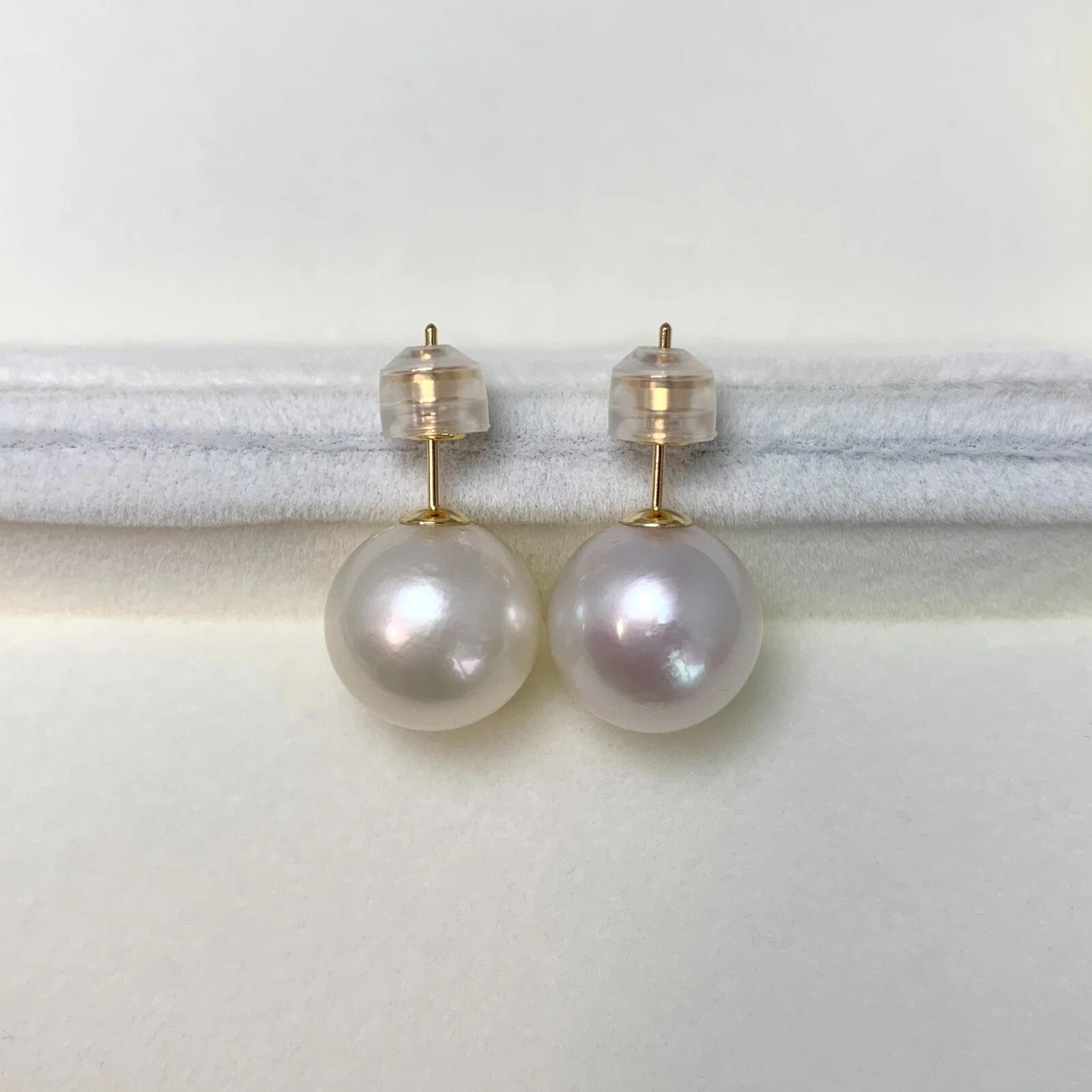 12mm 화이트컬러남양진주 18k골드귀걸이