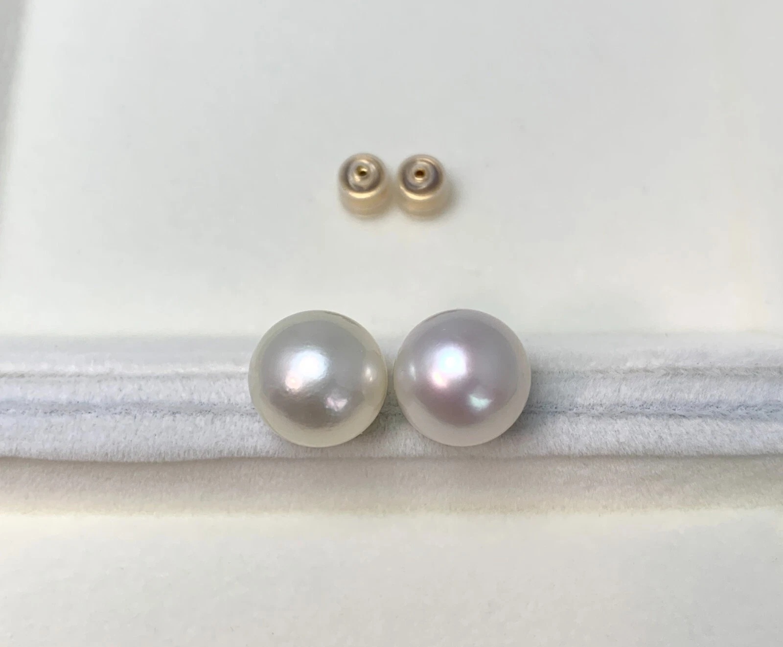 12mm 화이트컬러남양진주 18k골드귀걸이
