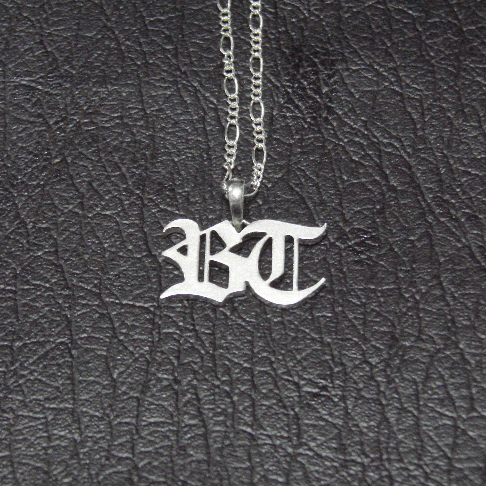 [BAD TOWN] BT NECKLACE