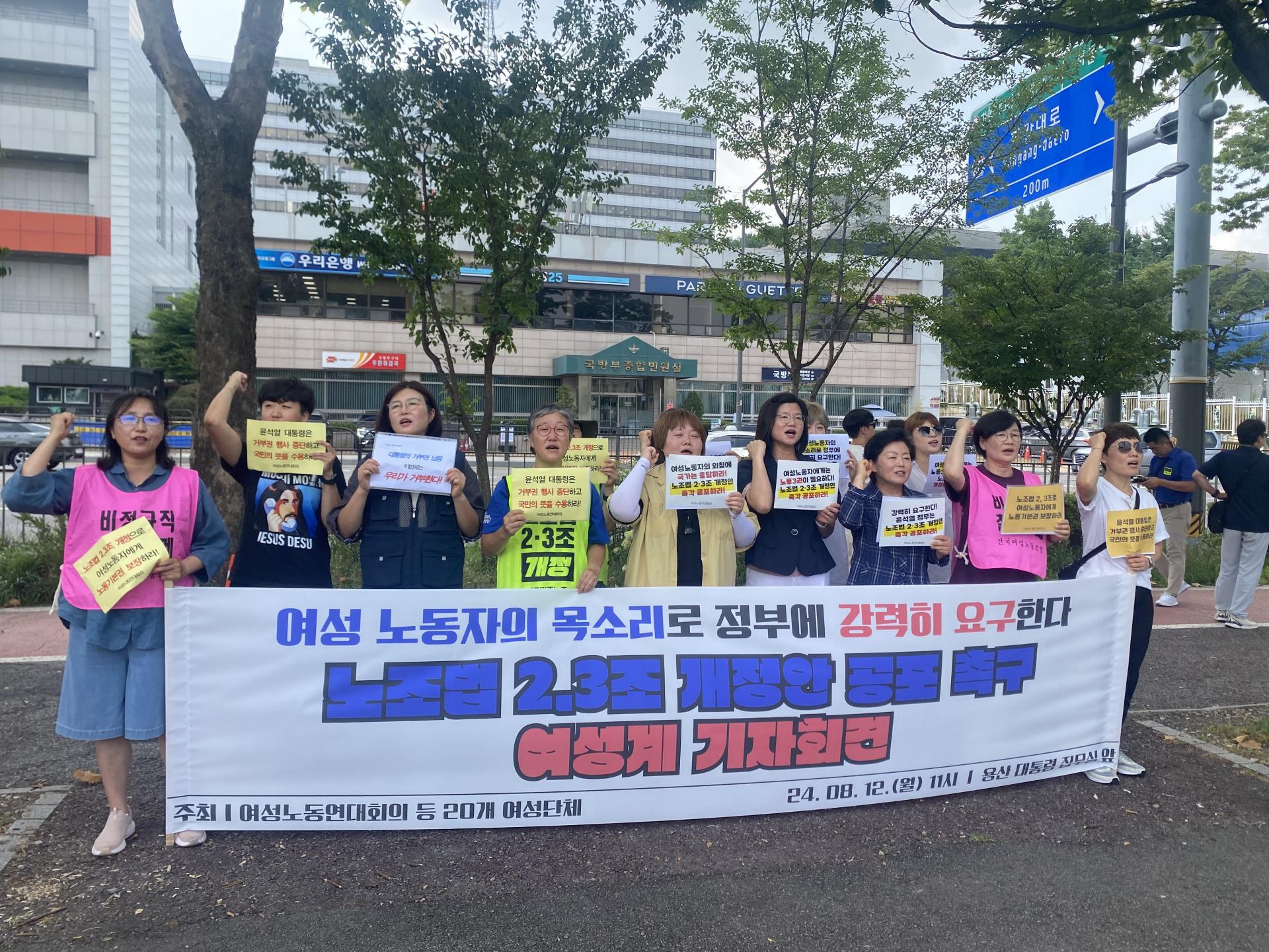 1a988c80e20bf.jpg