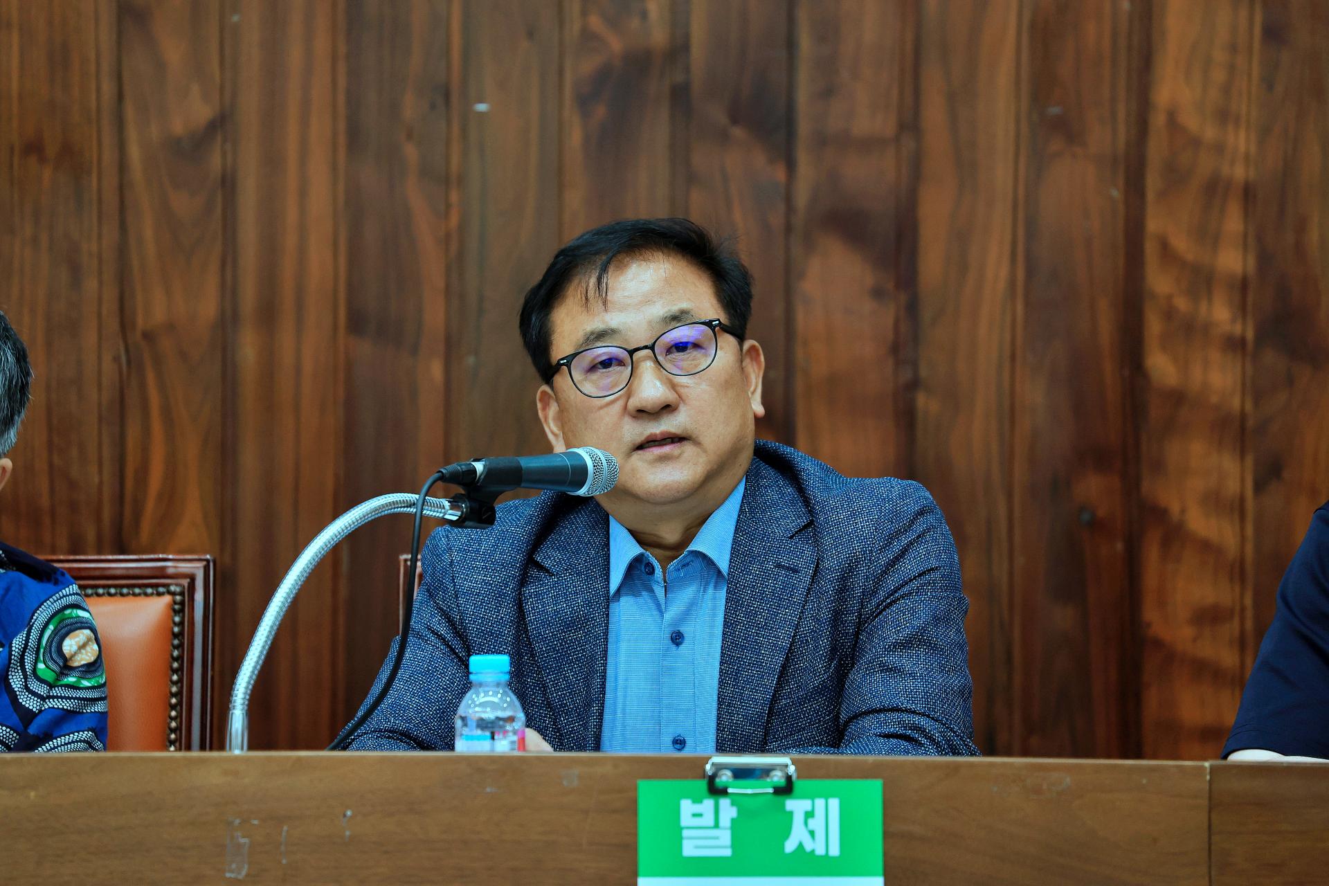 e3ec7883406ca.jpg