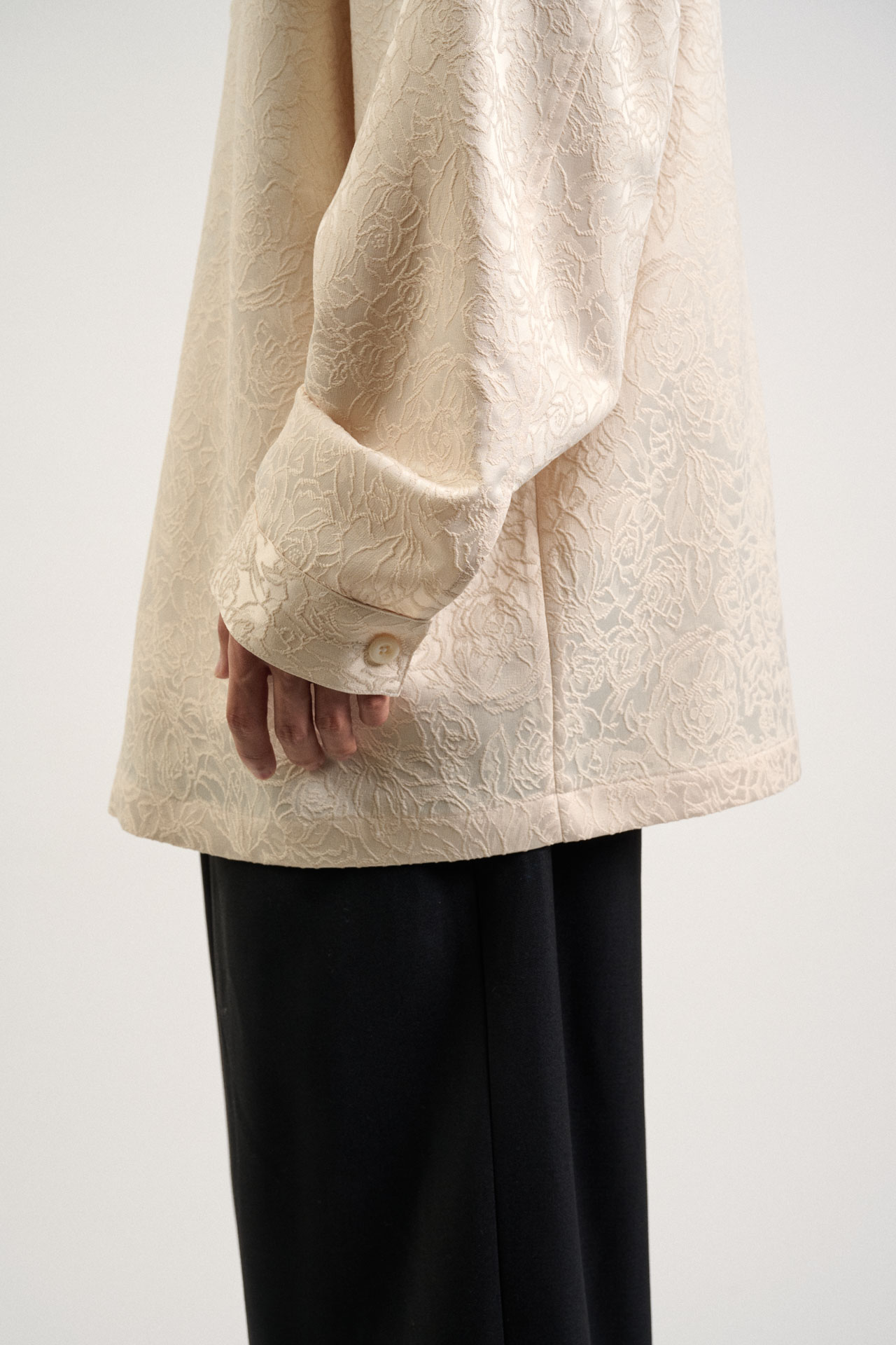 Over Sized Jacquard Shirt - Two color