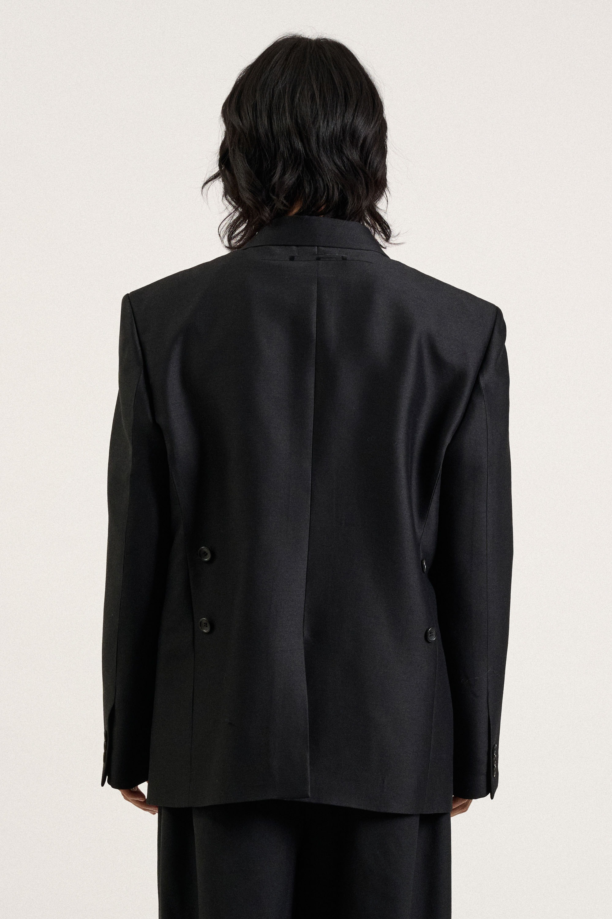 Embroidered Korean Peony Tuxedo - Goreum Type1