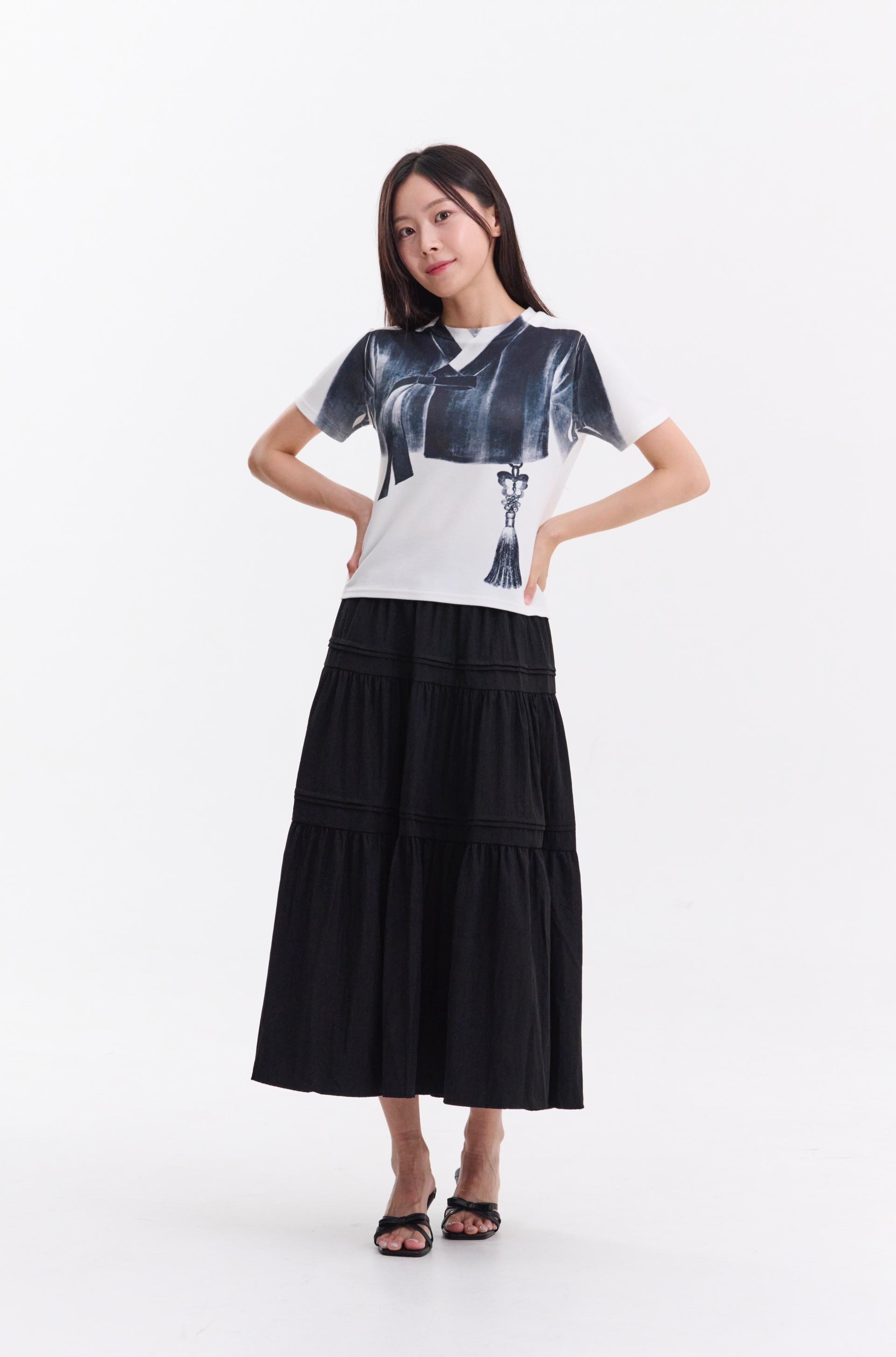 (UNISEX) Oversized Hanbok jeogori & Norigae Print T-shirt