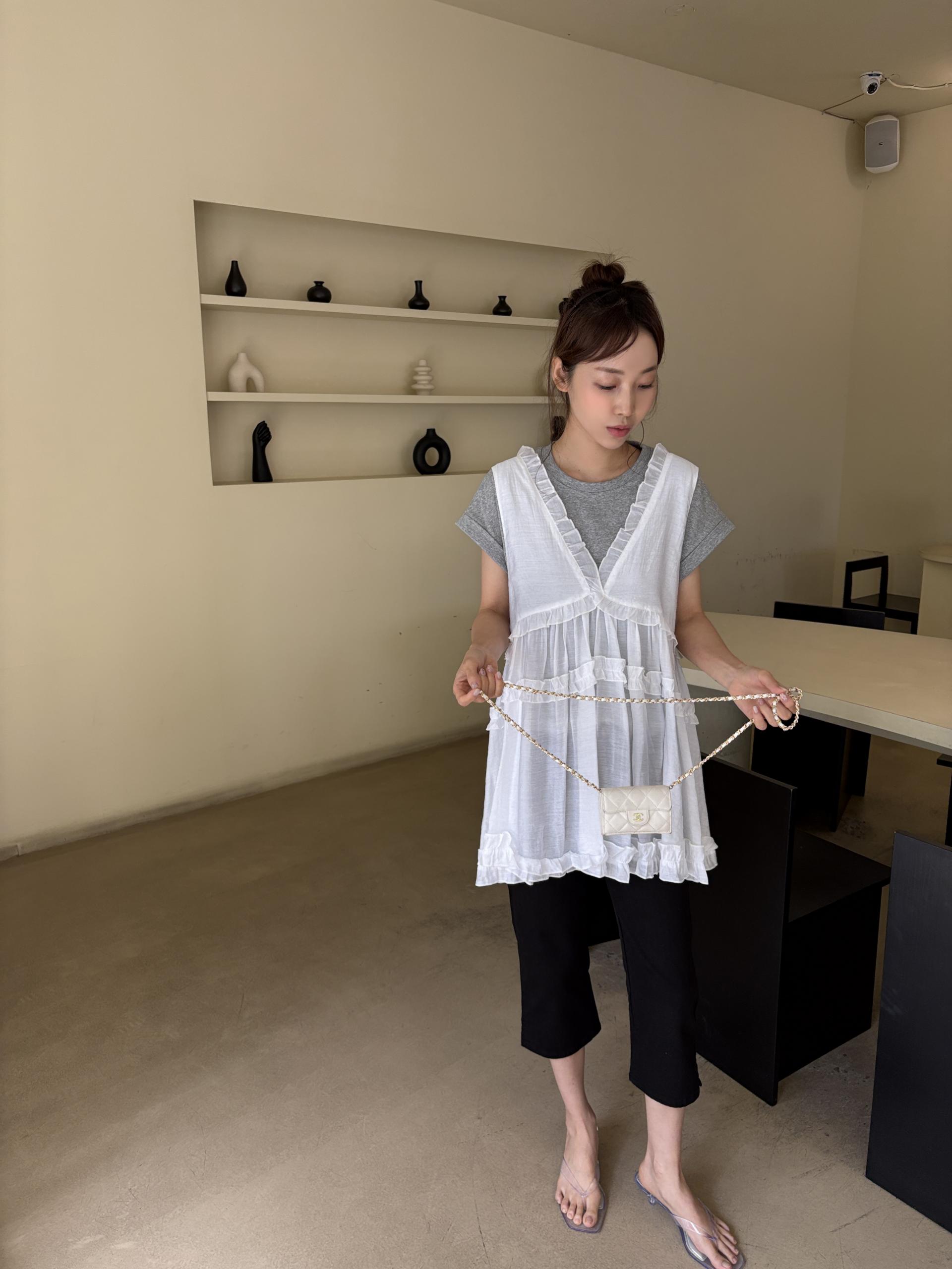 프릴 캉캉 여름 레이어드 뷔스티에 민소매 하프 블라우스 | 2color