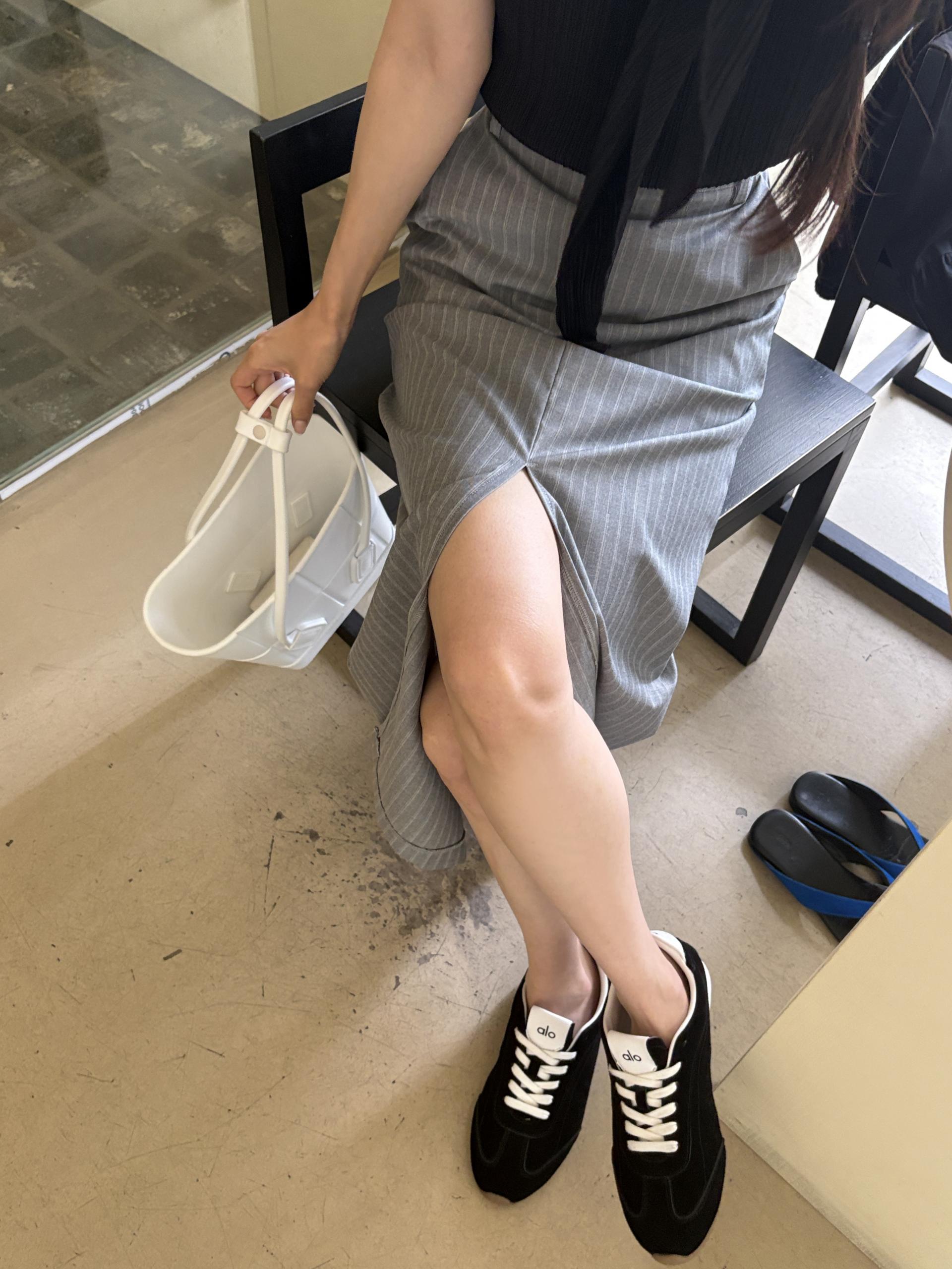 플리츠 스카프 숄 세트 보트넥 여름 캡소매 블라우스 | 4color