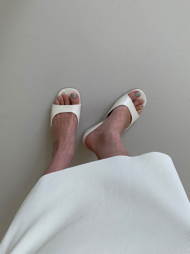 미니멀 토오픈 여름 6cm 미들 통굽 웨지 샌들 뮬힐 | 2color
