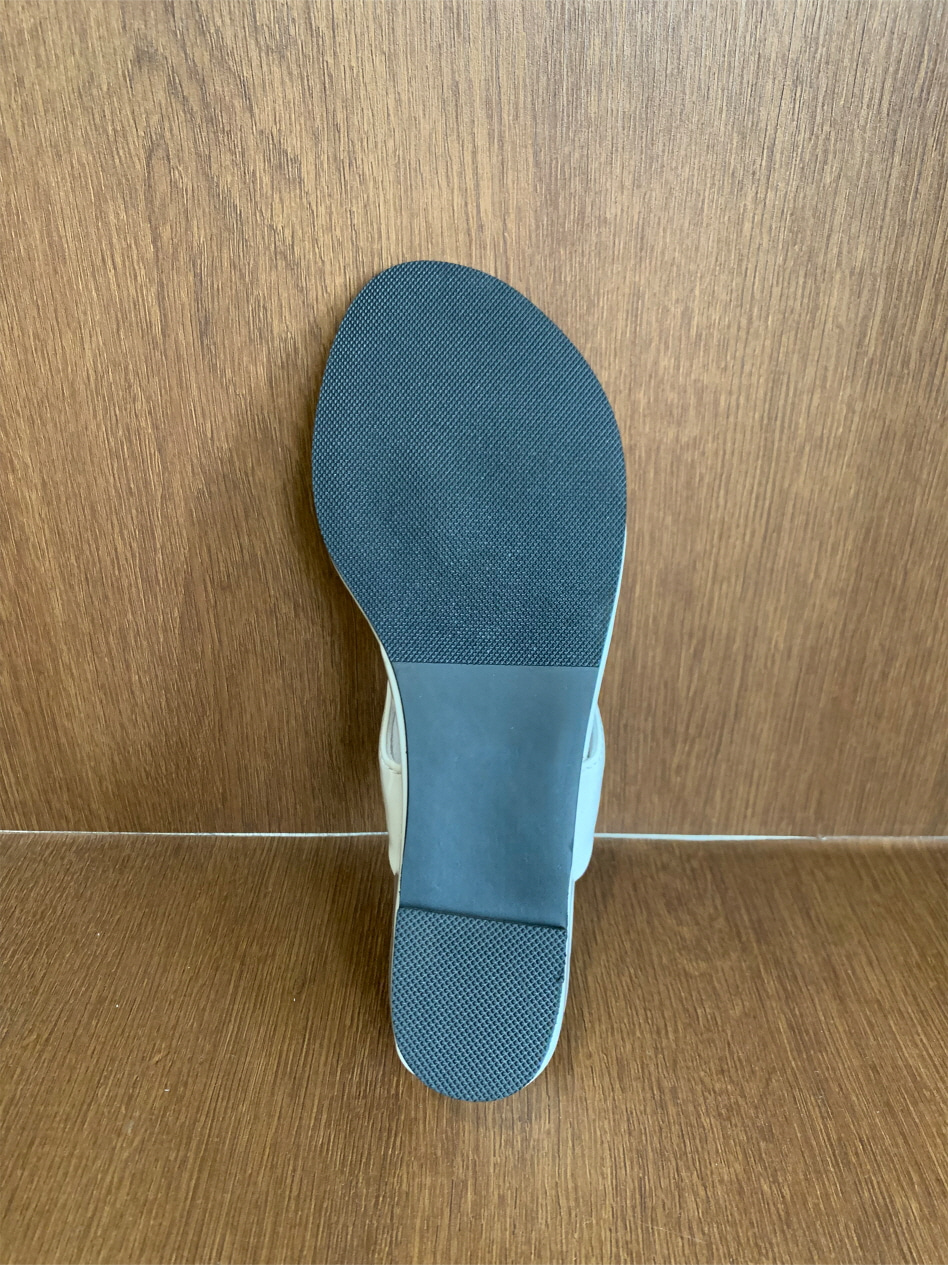에나멜 레더 쪼리 여성 여름 발편한 키높이 웨지 6cm 미들 샌들 뮬힐 (아이보리, 실버, 블랙)