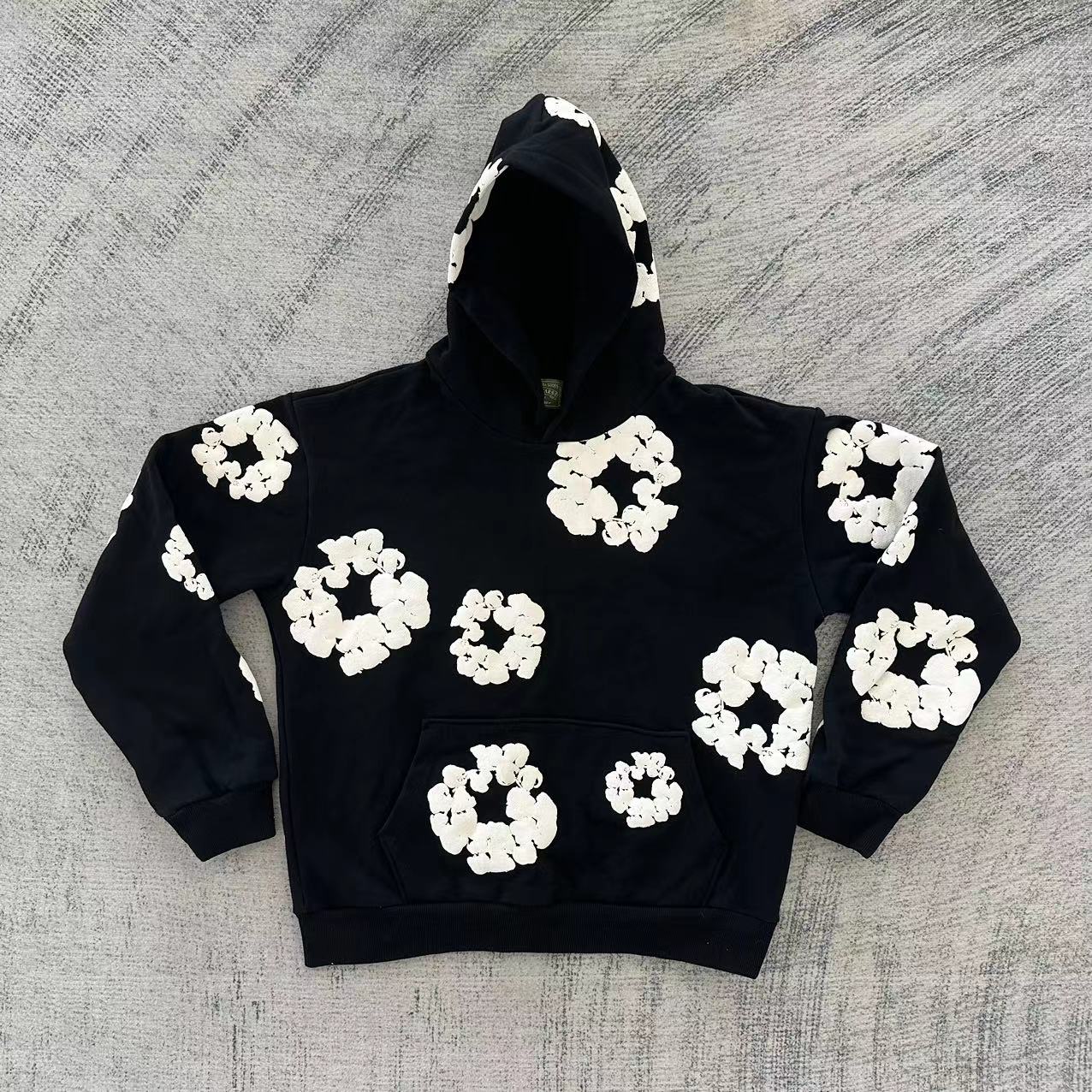 ᄃDenim Tears The Cotton Wreath Sweatshirt Blackᆨ