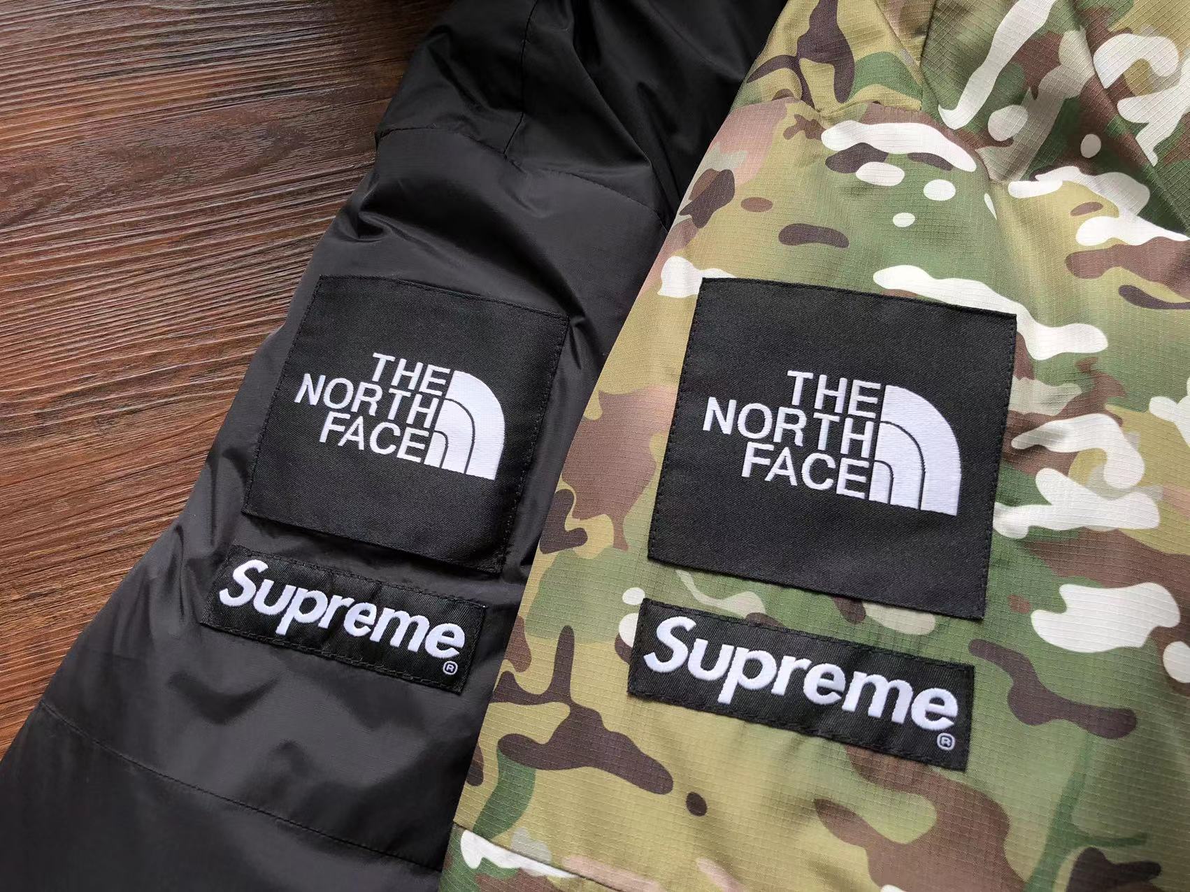 슈프림 x 노스페이스 패딩