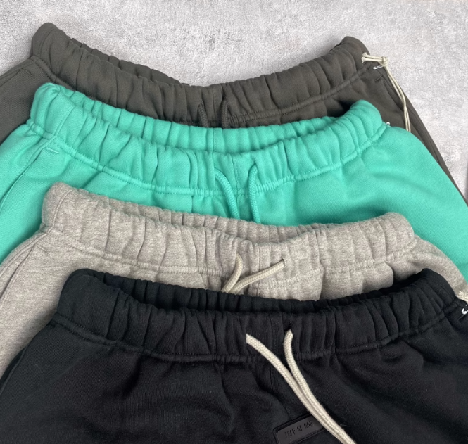 Essentials 에센셜 플리스 러닝 쇼츠