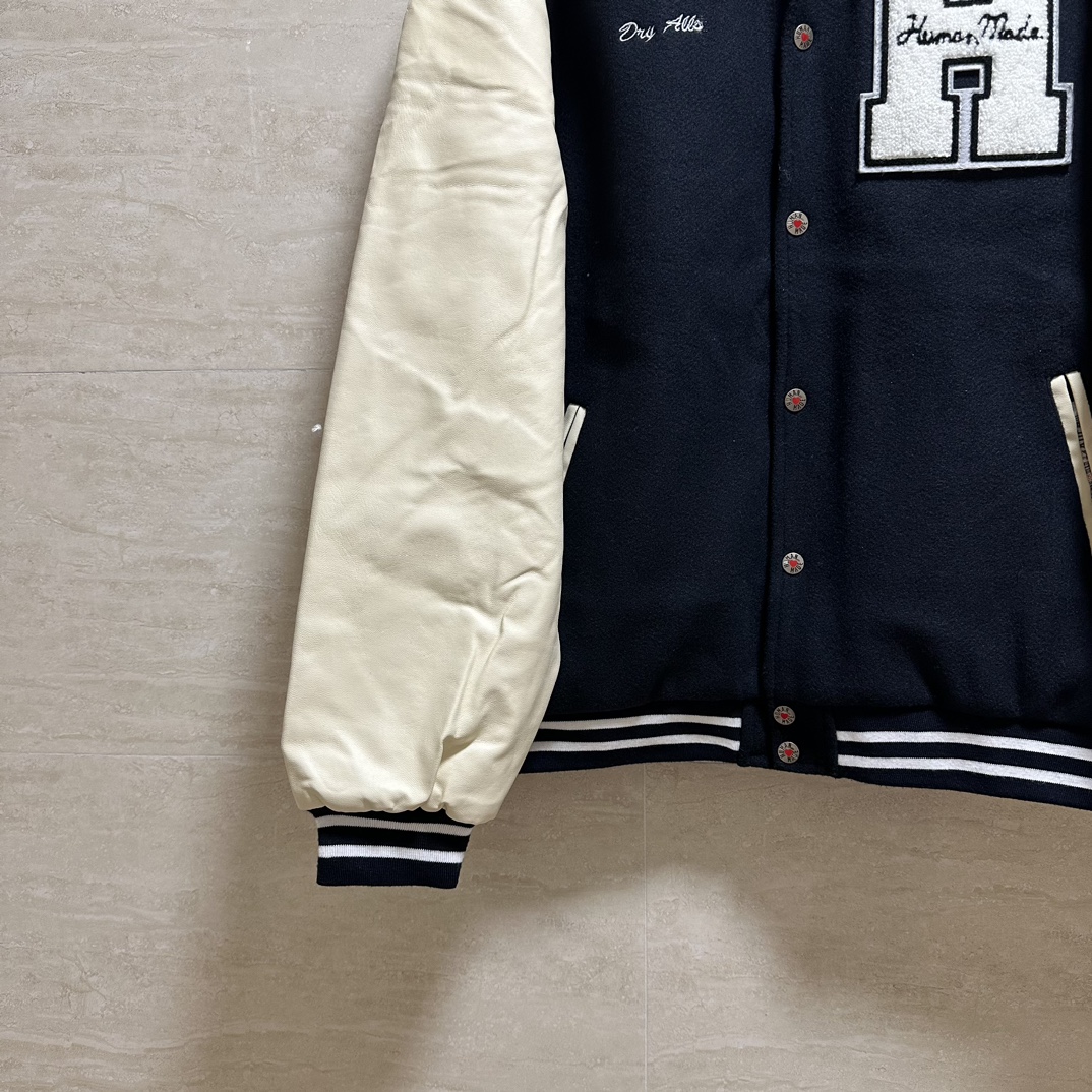 휴먼 메이드 바시티 자켓