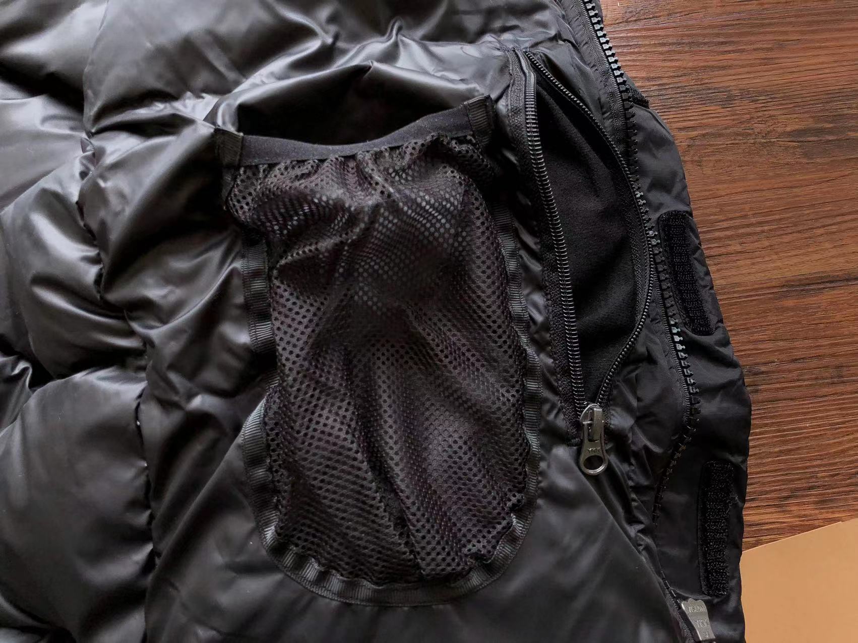 슈프림 x 노스페이스