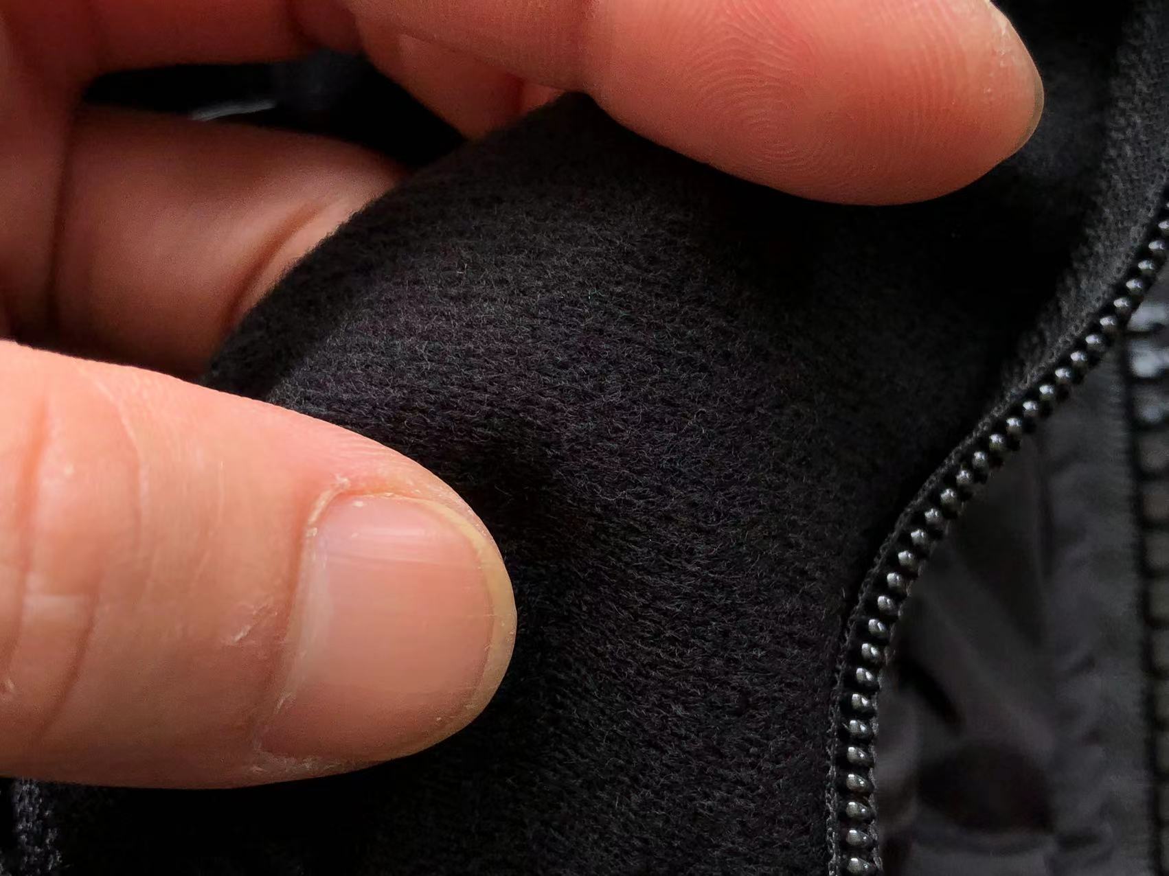 슈프림 x 노스페이스 패딩