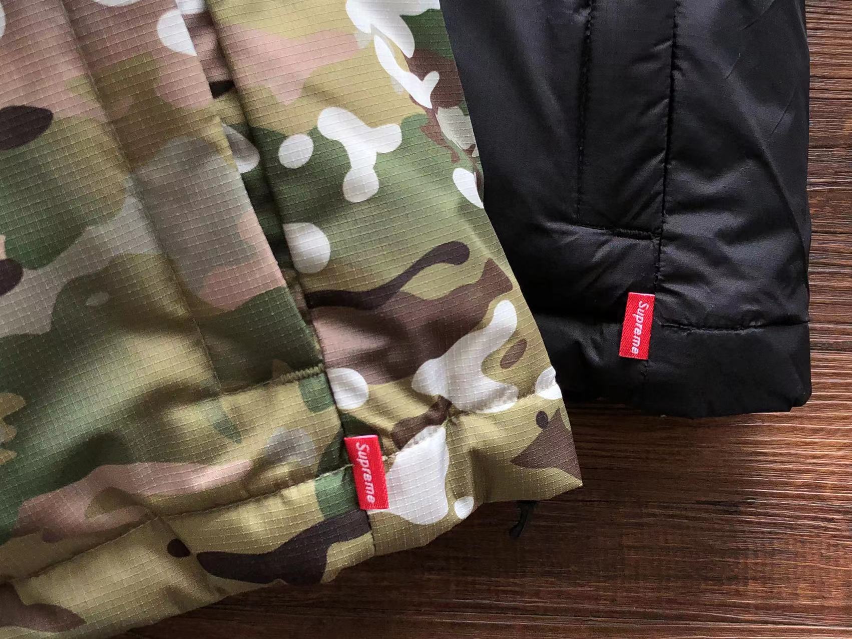 슈프림 x 노스페이스